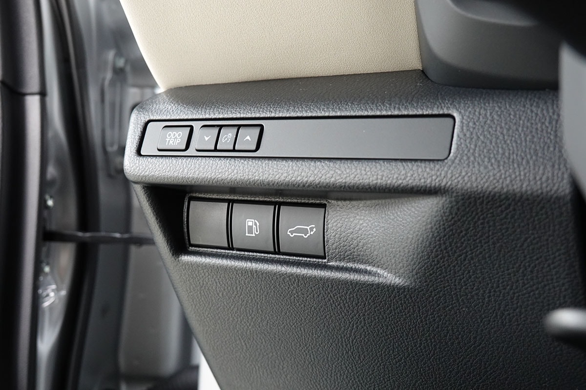 LEXUS LBX FWD Elegant CVT, Leder Weiss, Premium Paket-image-16