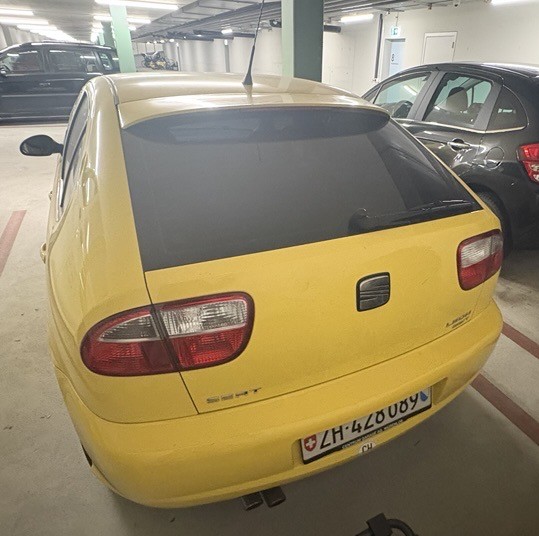 SEAT 1.8 20VT 180 Top Sport-image-3