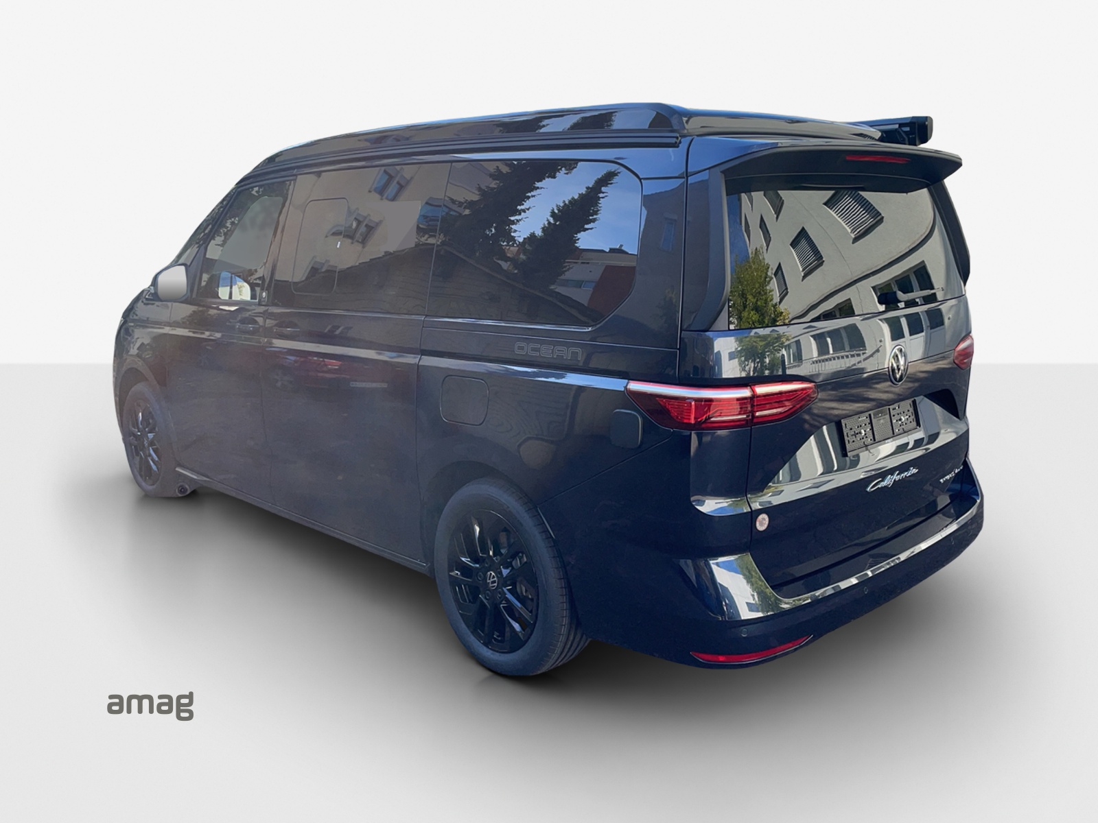 VW California eHybrid Beach Ocean 4Motion-image-2