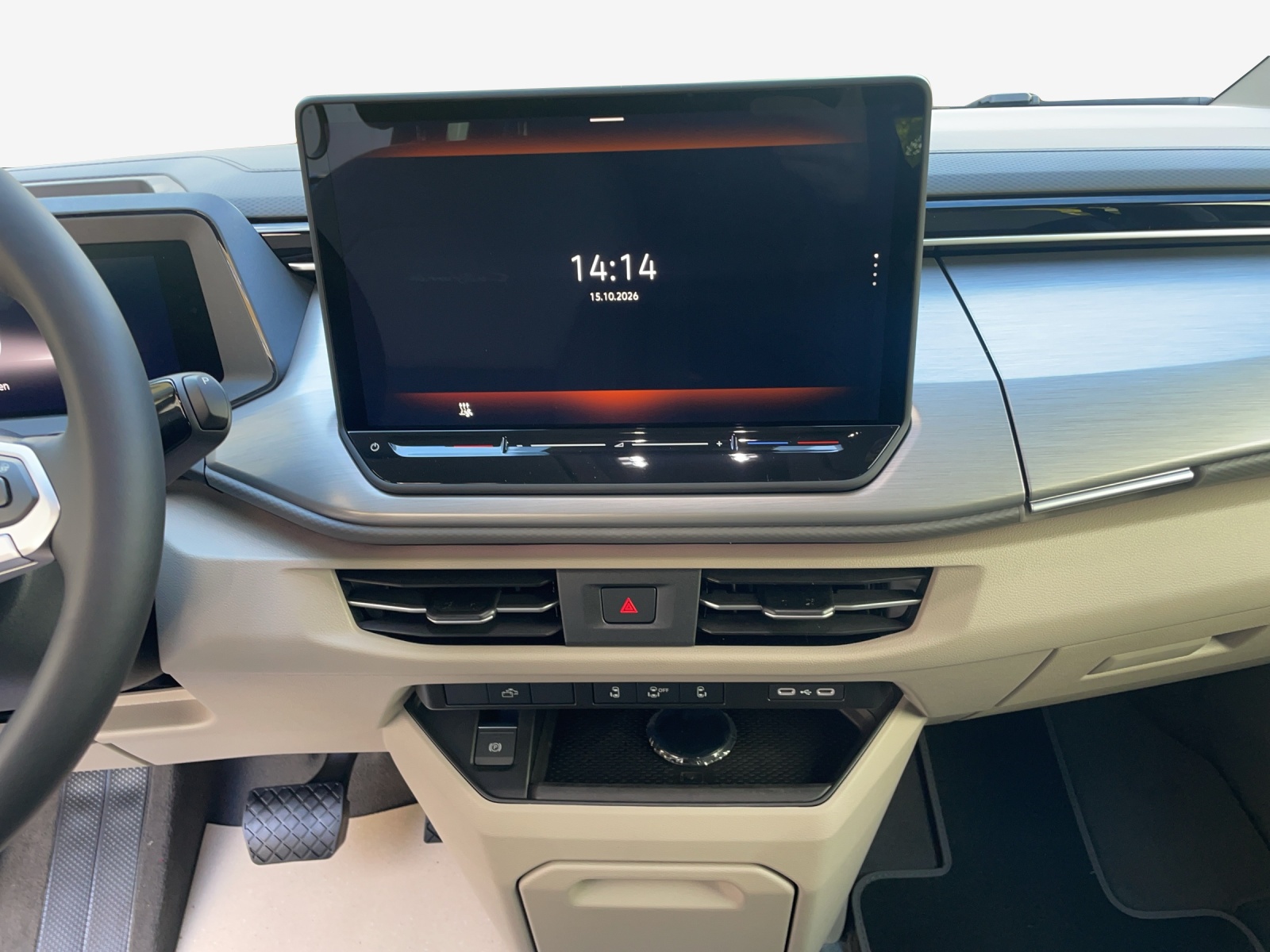VW California eHybrid Beach Ocean 4Motion-image-10