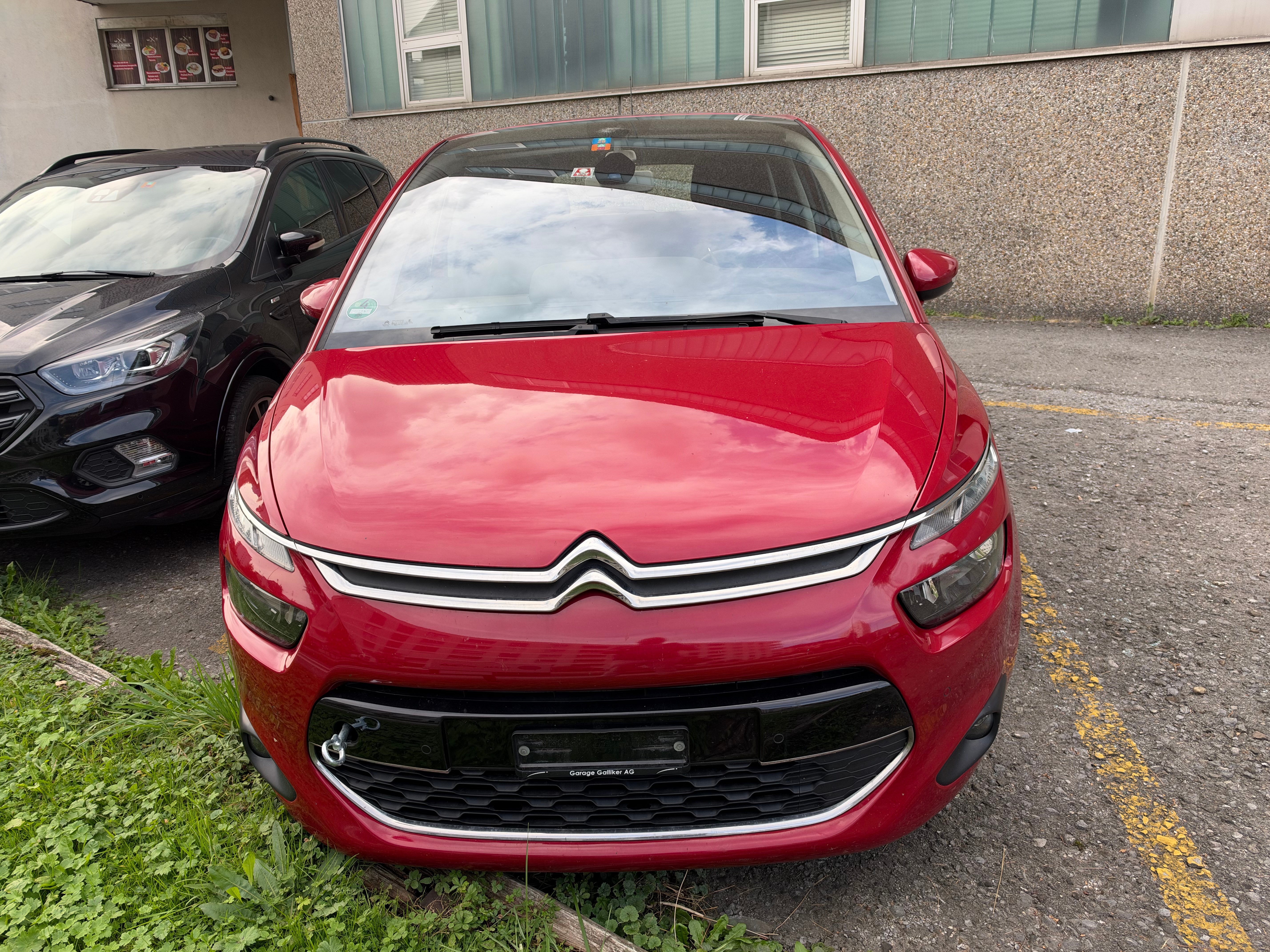 Car photo