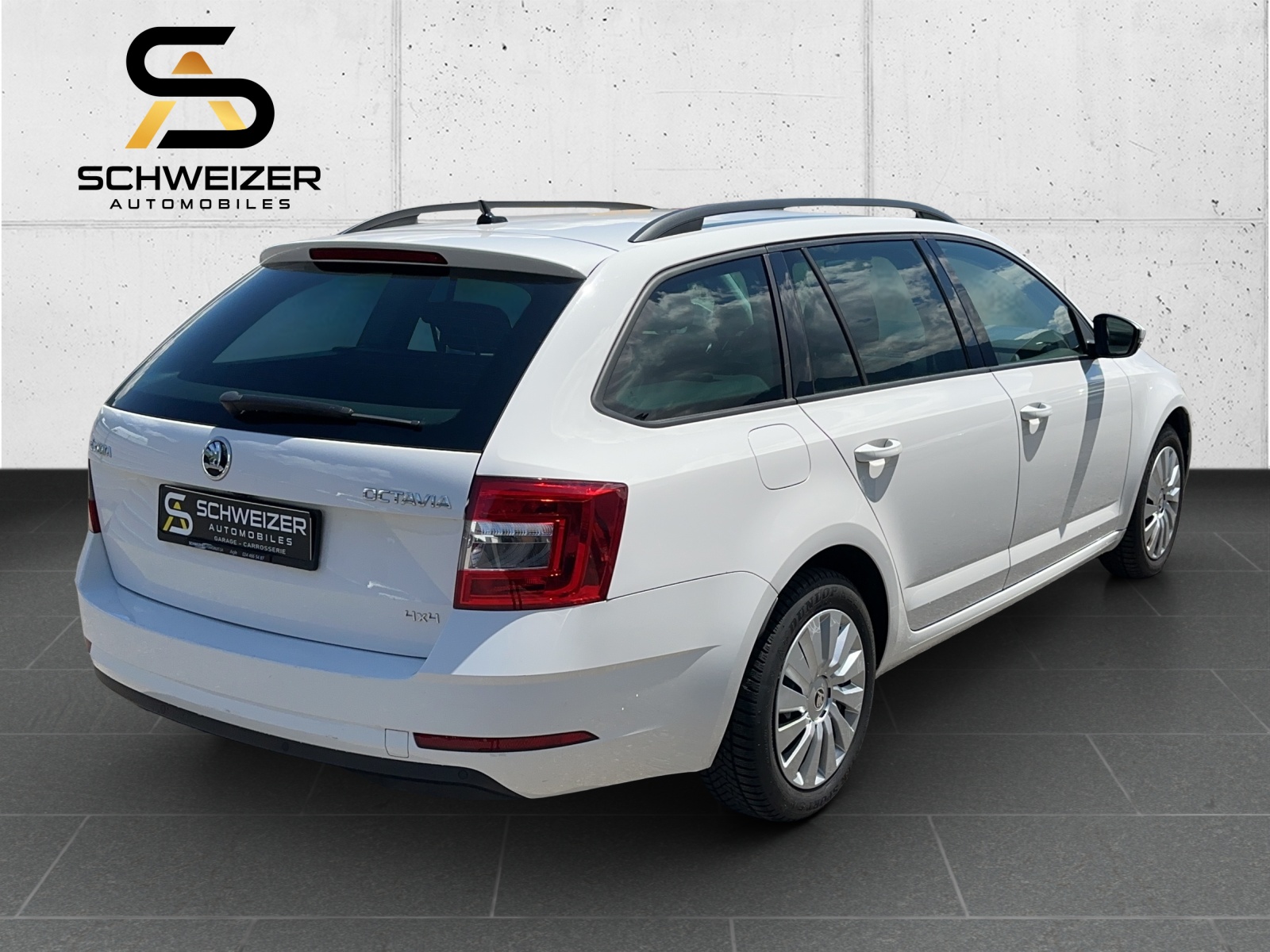 SKODA Octavia Combi 2.0 TDI Ambition 4x4 DSG-image-6