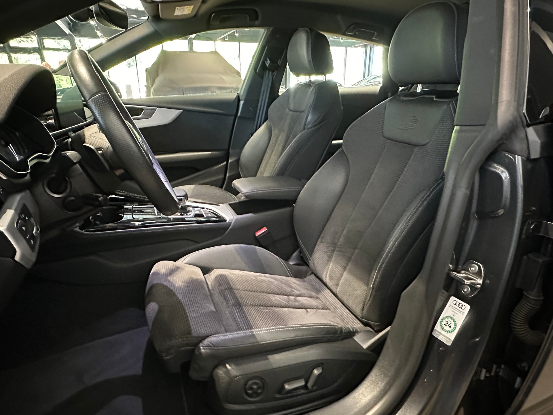 AUDI S5 Sportback 3.0 TDI quattro tiptronic-image-9
