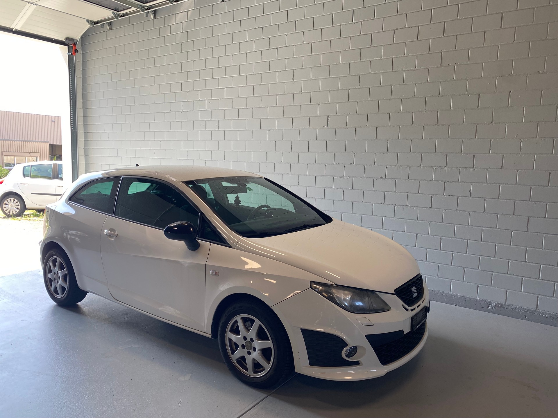 SEAT Ibiza SC 1.4 TSI Cupra DSG-image-0