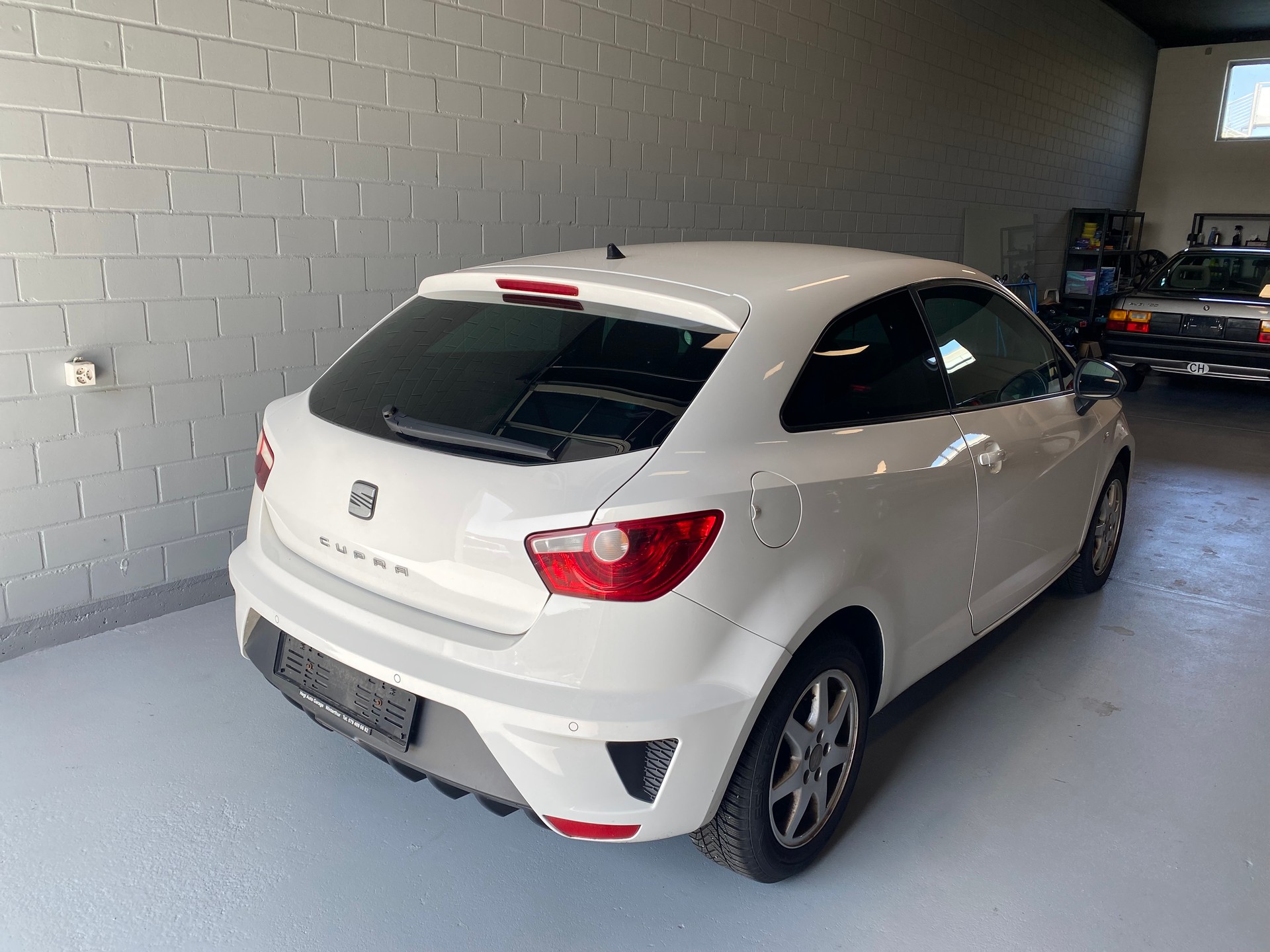 SEAT Ibiza SC 1.4 TSI Cupra DSG-image-2