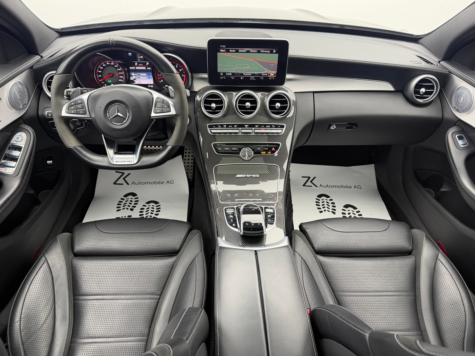 MERCEDES-BENZ C 63 S AMG 510PS Black Edition! Performance-Abgasanlage Speedshift-image-10