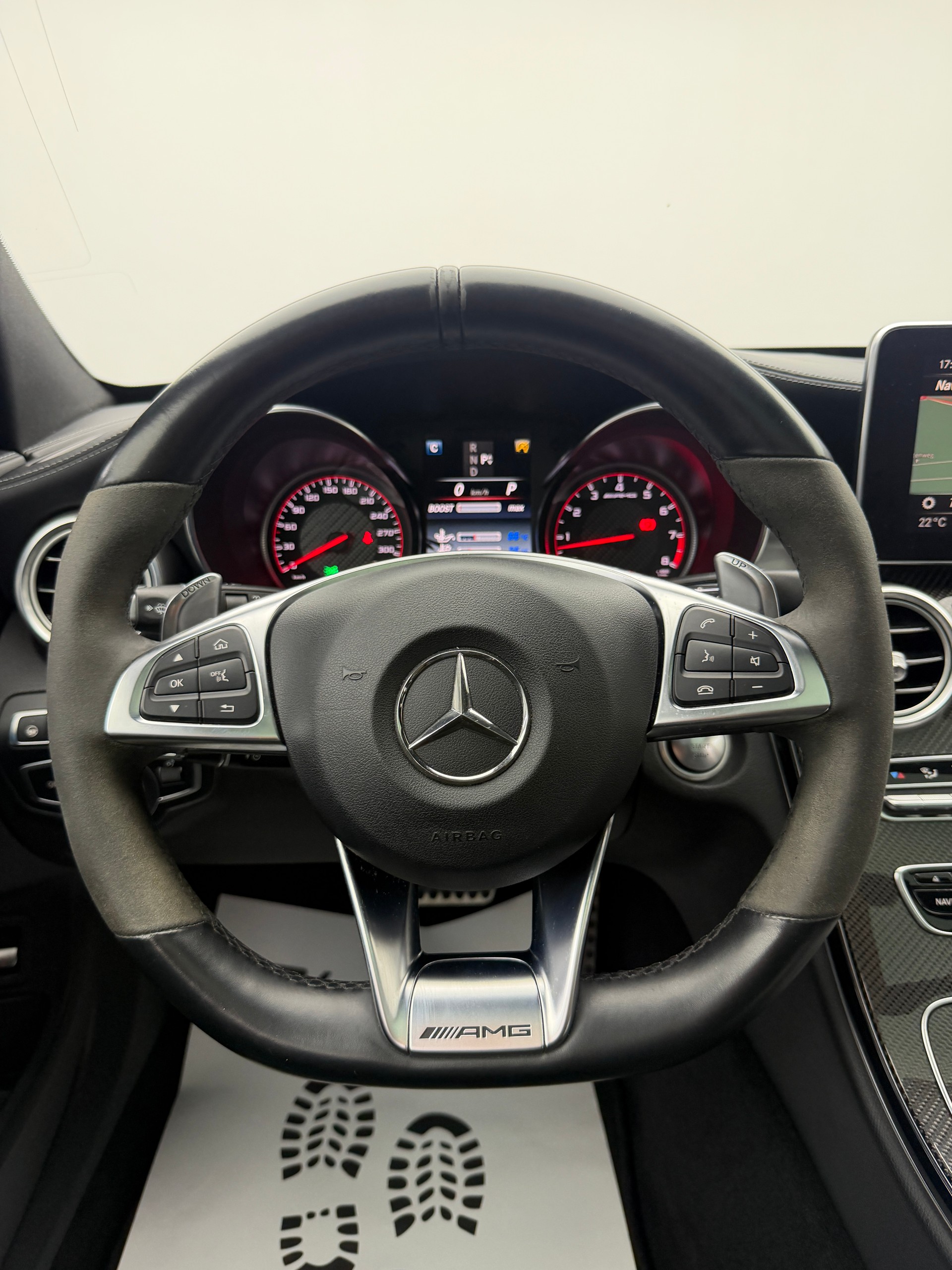 MERCEDES-BENZ C 63 S AMG 510PS Black Edition! Performance-Abgasanlage Speedshift-image-12
