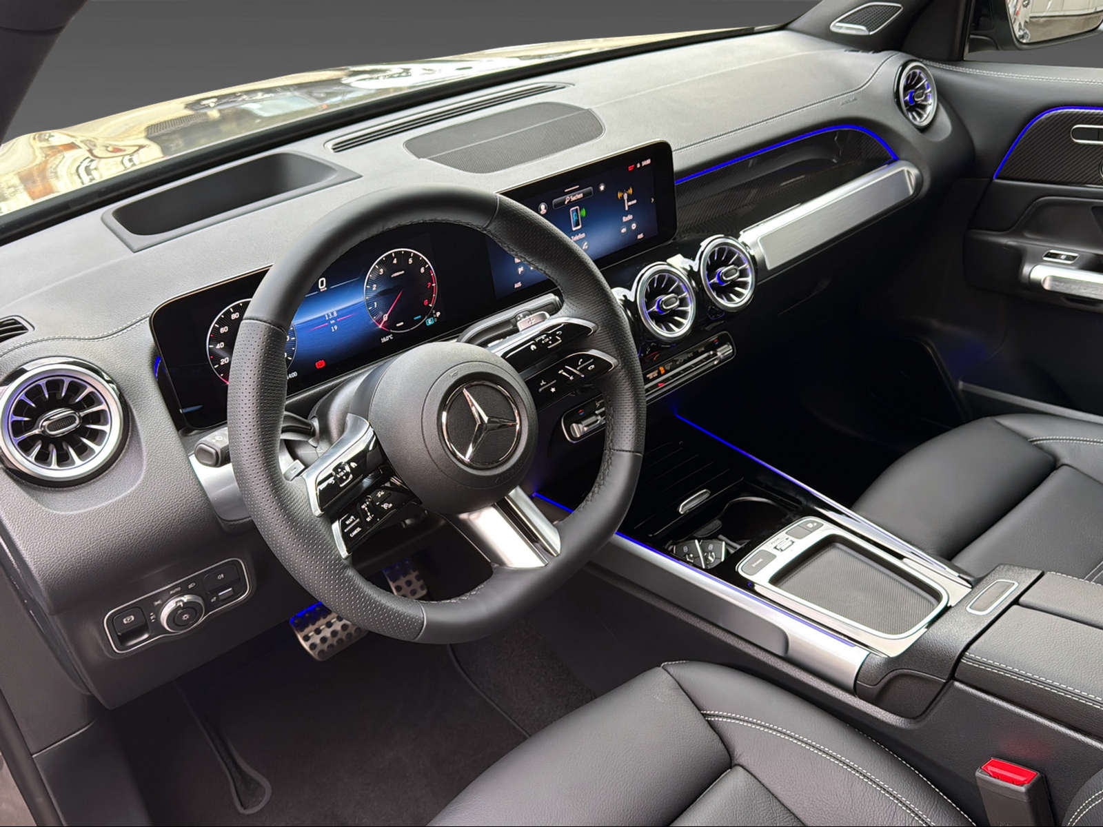 MERCEDES-BENZ GLB 250 4Matic 8G-Tronic-image-8