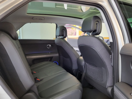 HYUNDAI Ioniq 5 77kW Vertex 4WD-image-5