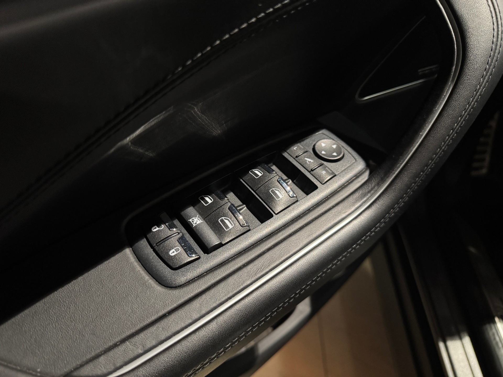 MASERATI Levante S 3.0 V6 Automatica-image-15