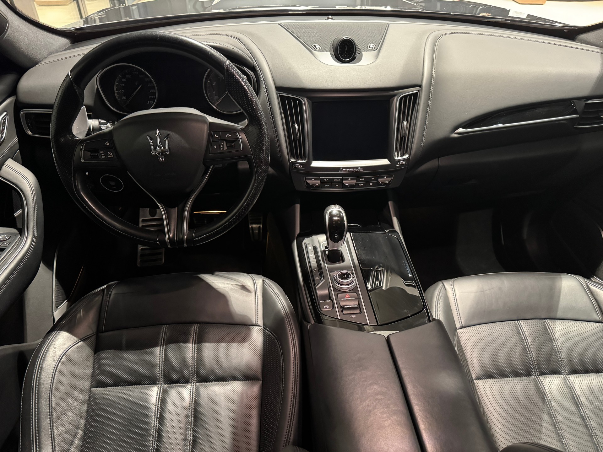 MASERATI Levante S 3.0 V6 Automatica-image-7