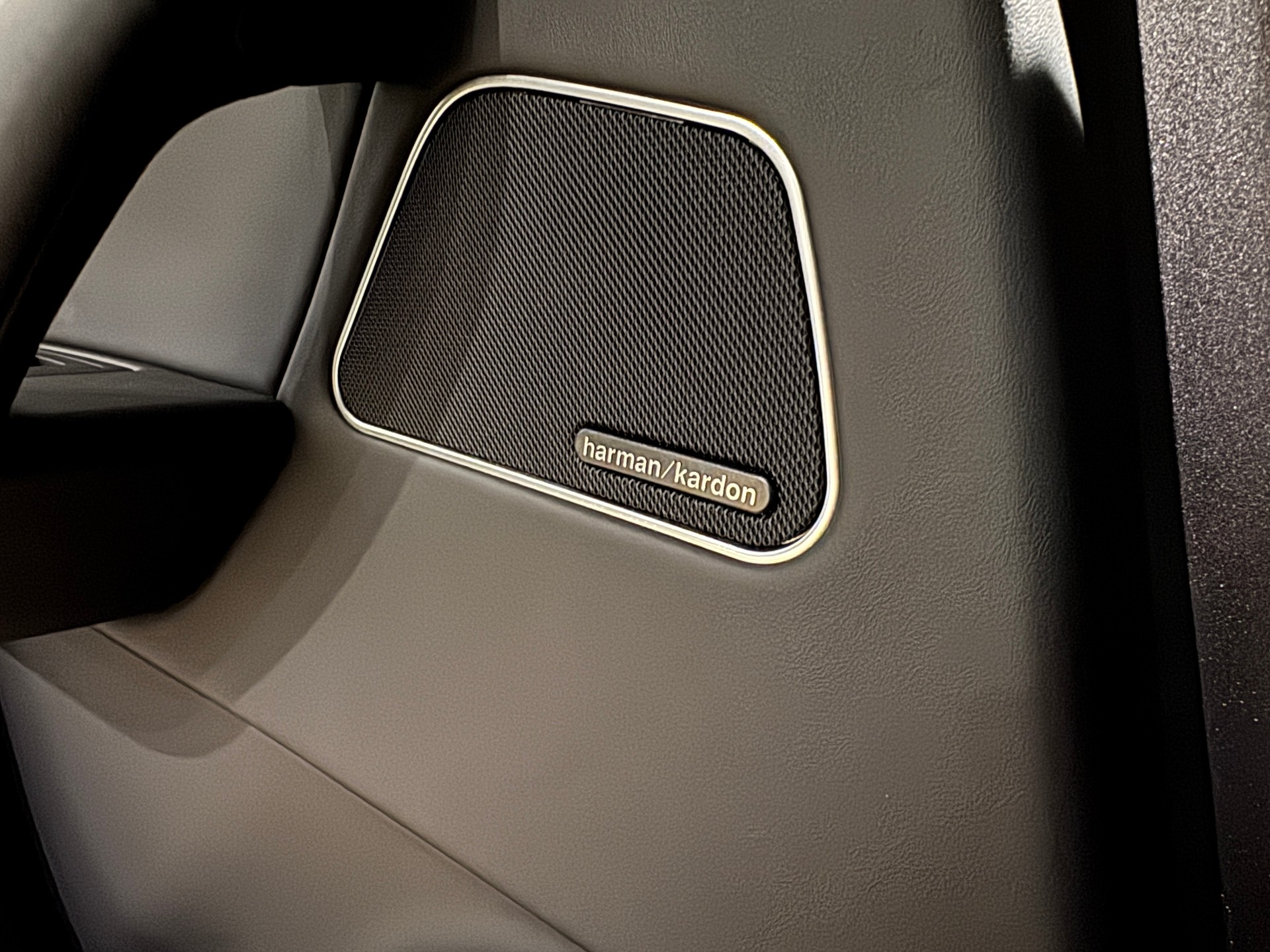 MASERATI Levante S 3.0 V6 Automatica-image-21