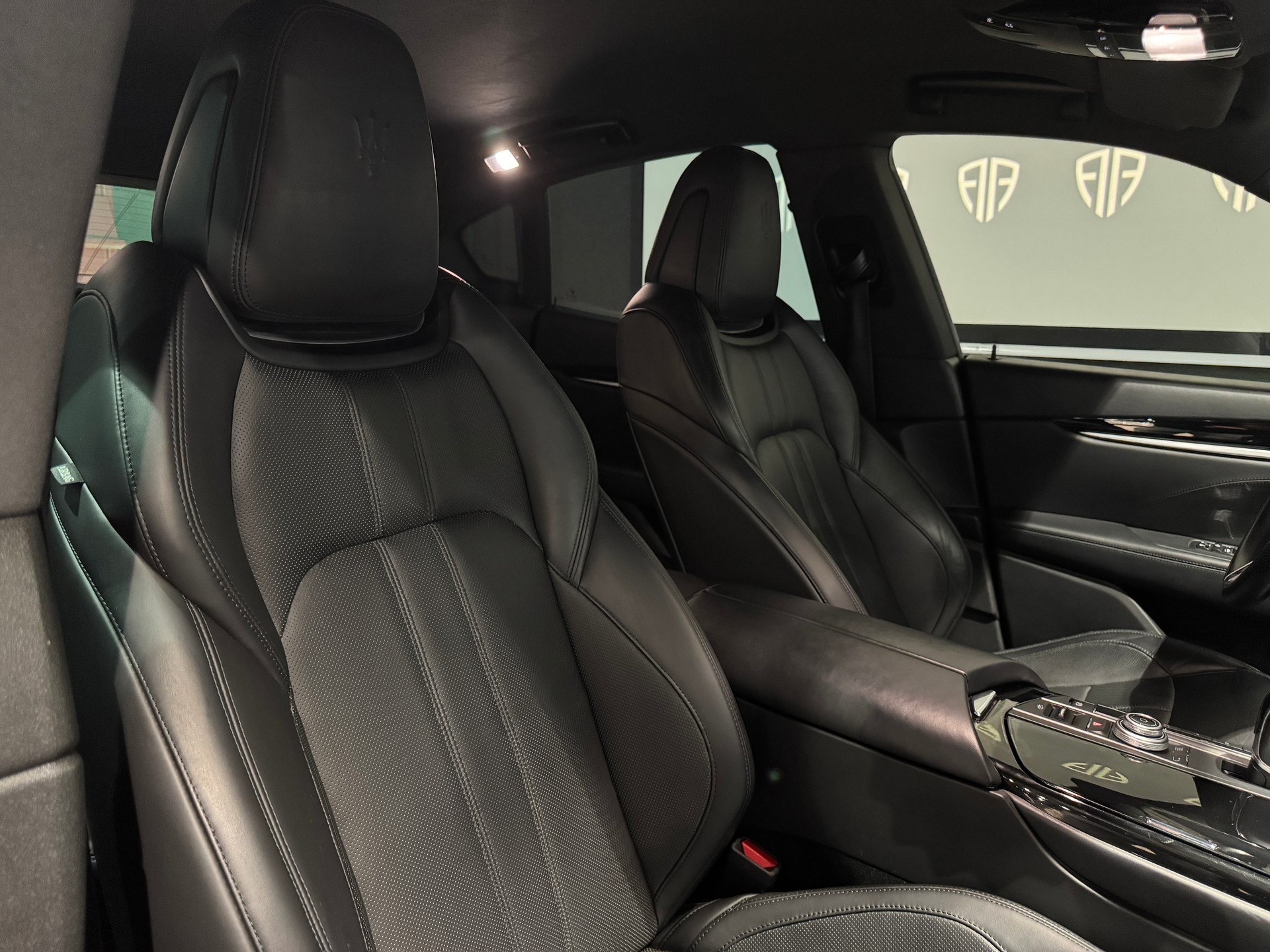 MASERATI Levante S 3.0 V6 Automatica-image-11