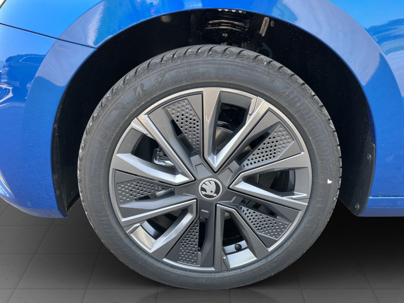 SKODA Fabia 1.0 TSI Selection-image-15