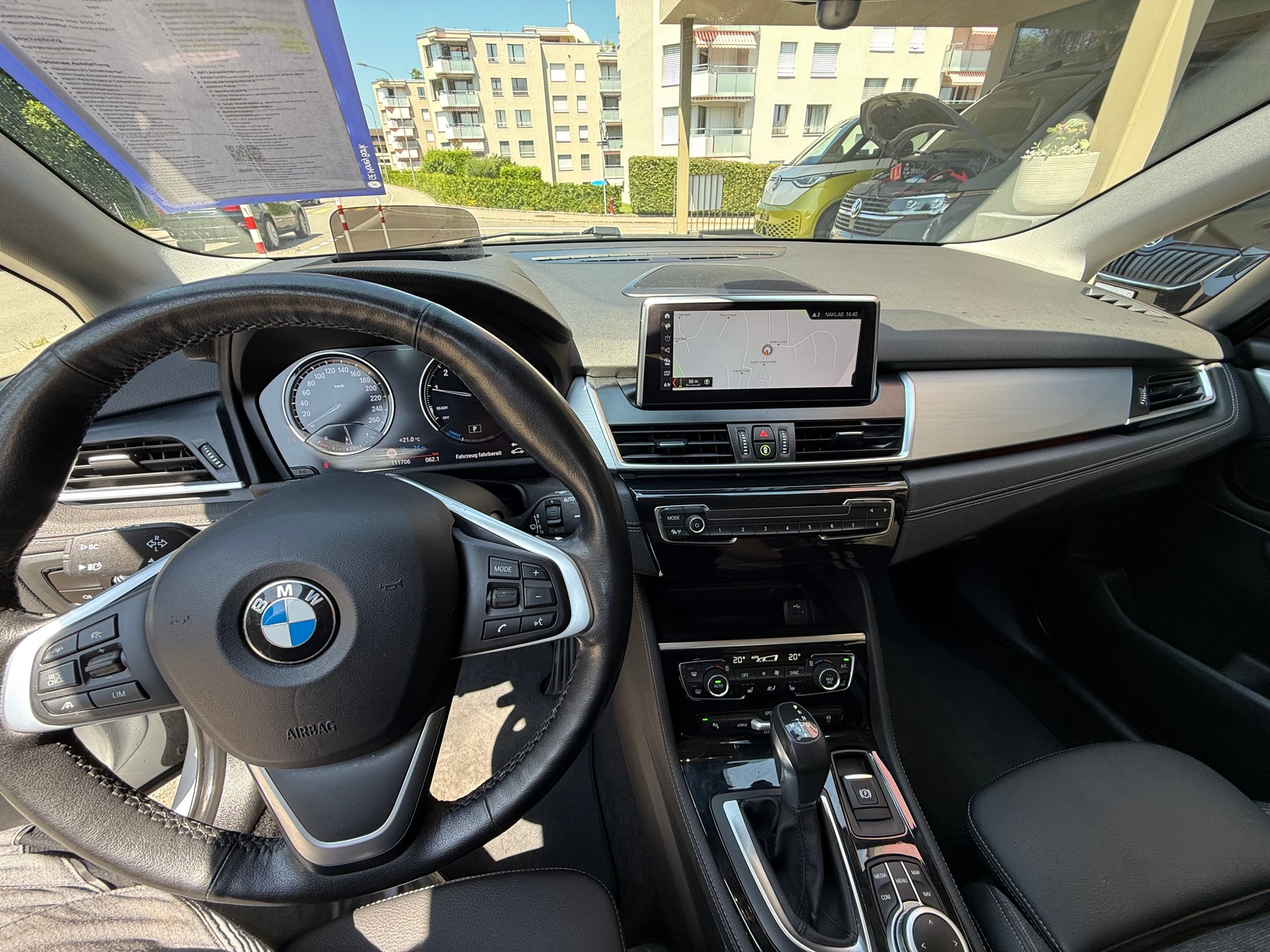 BMW 225xe iPerformance Active Tourer Steptronic-image-5