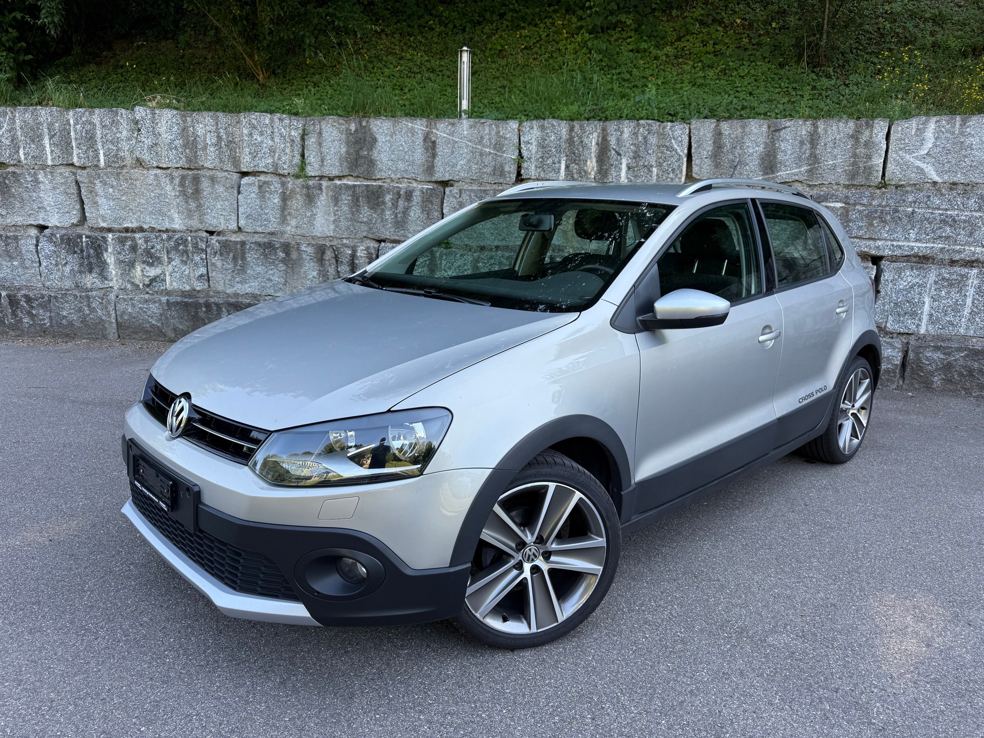 VW CrossPolo 1.6 TDI DSG-image-0
