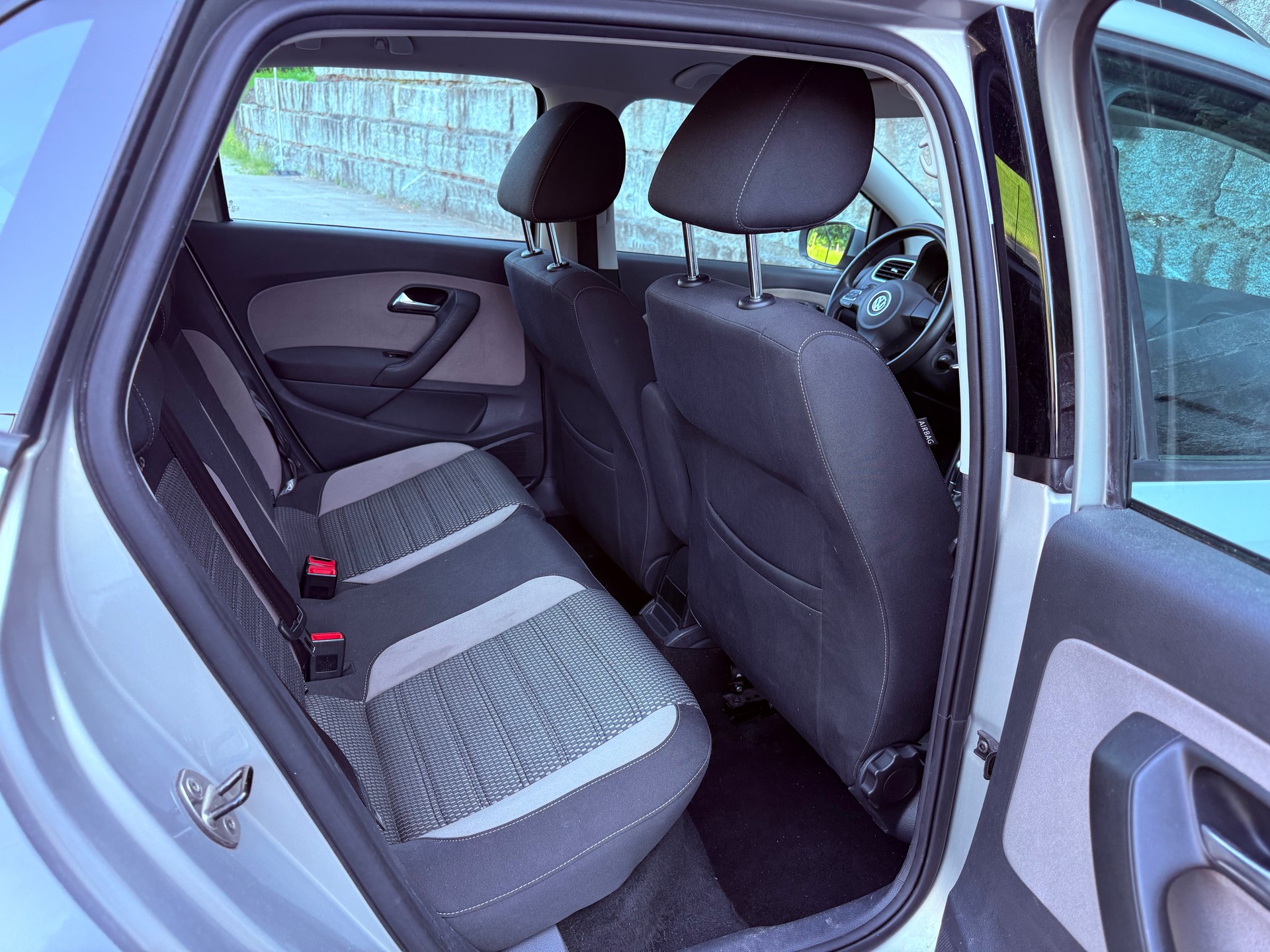 VW CrossPolo 1.6 TDI DSG-image-6