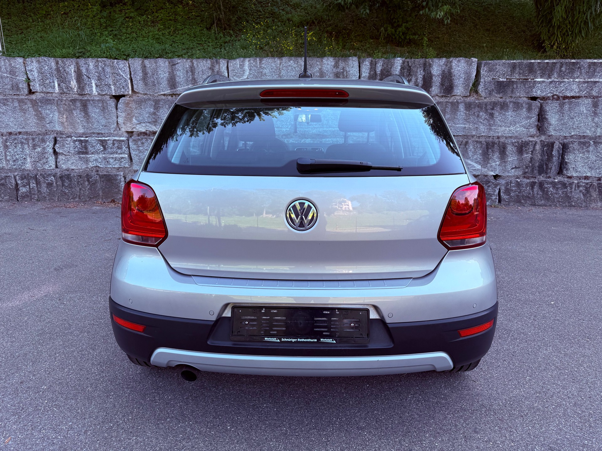 VW CrossPolo 1.6 TDI DSG-image-8
