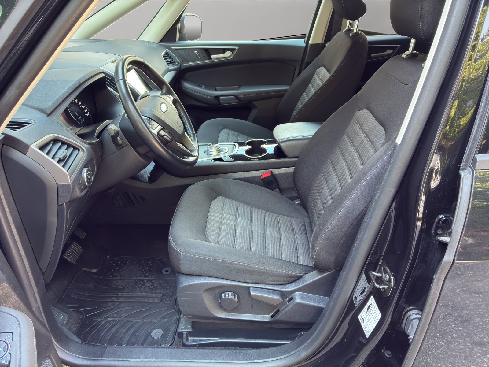 FORD Galaxy 2.5 FHEV Trend 7Pl CVT-image-10