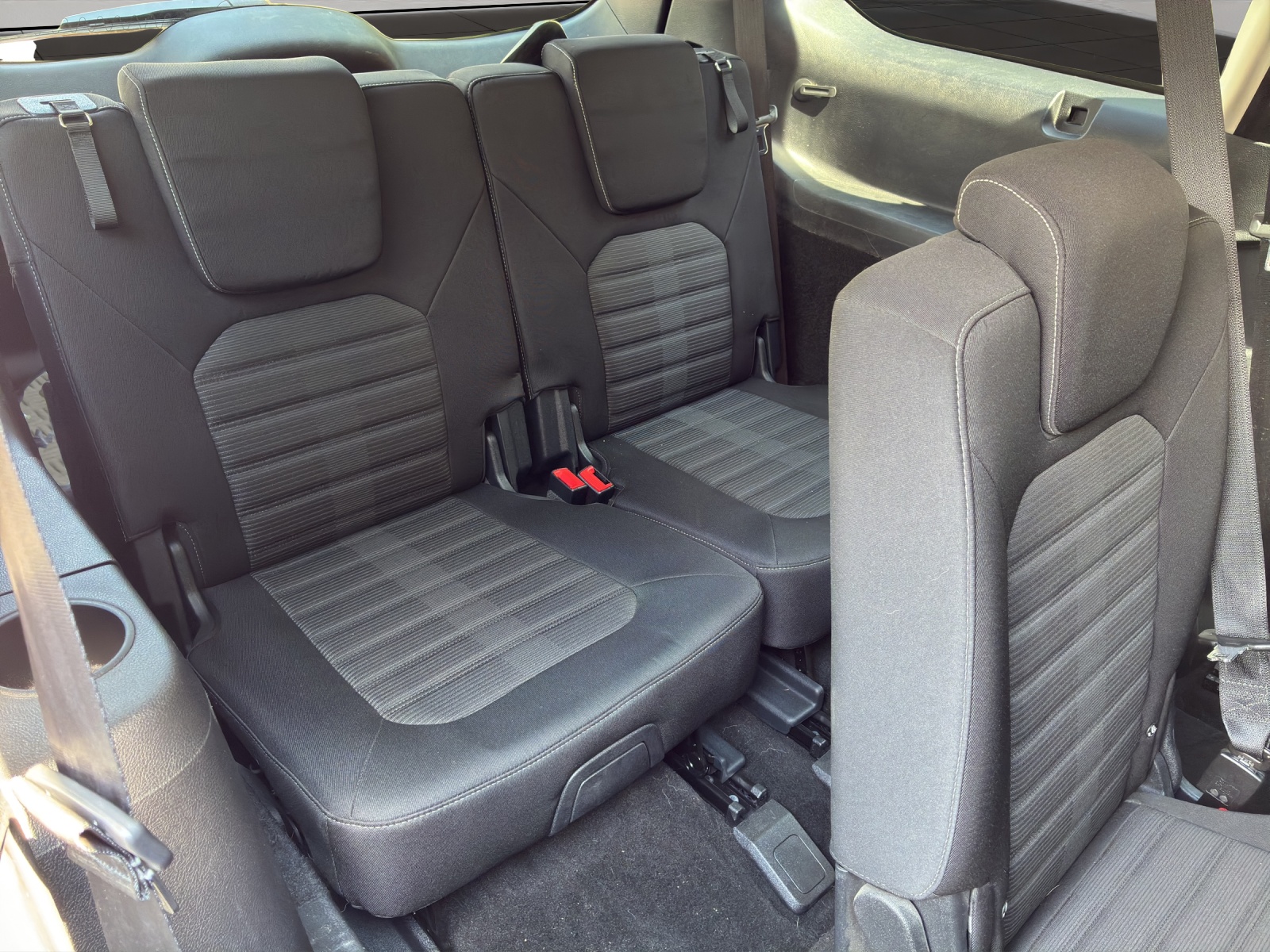 FORD Galaxy 2.5 FHEV Trend 7Pl CVT-image-14