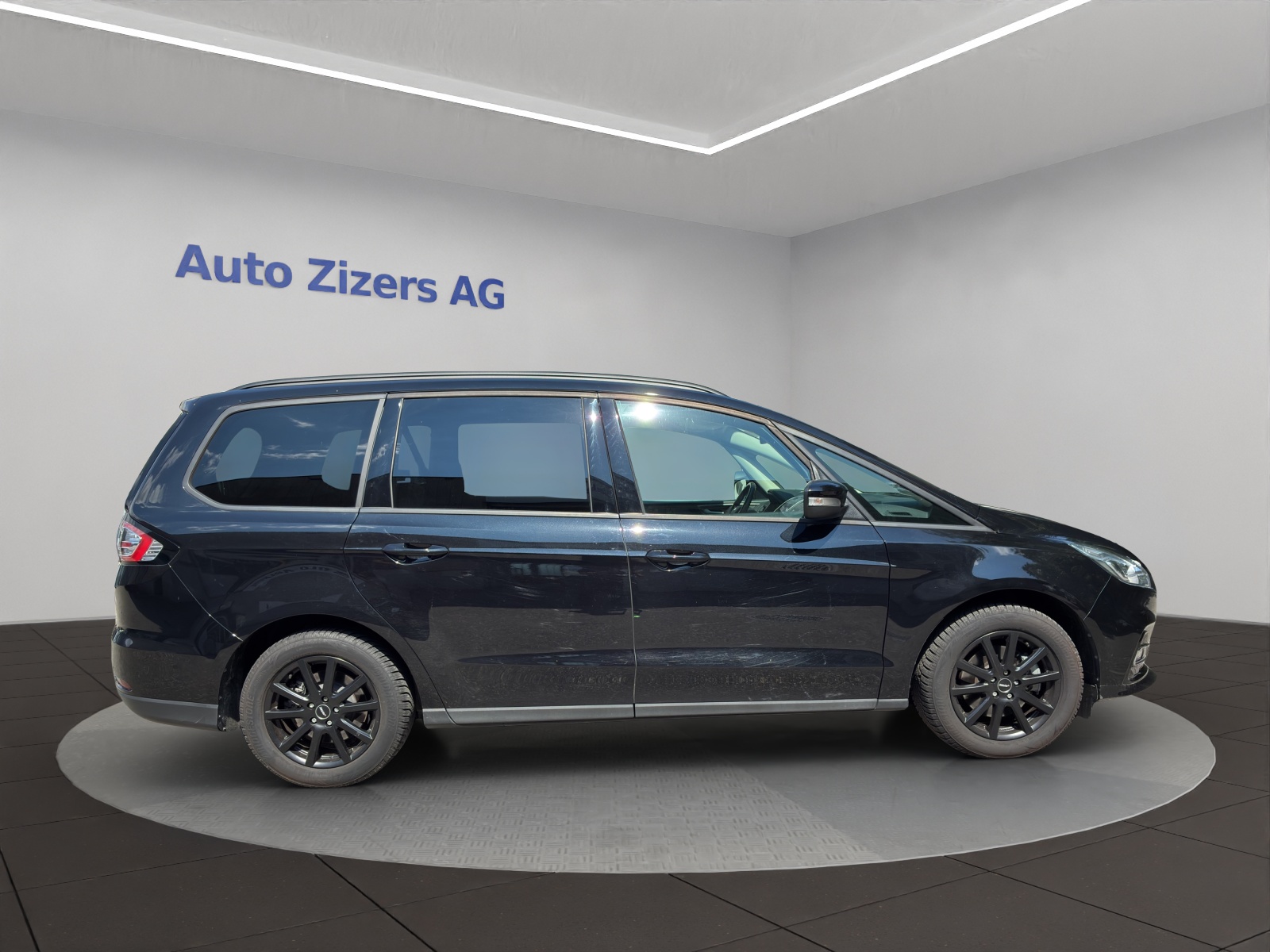 FORD Galaxy 2.5 FHEV Trend 7Pl CVT-image-6