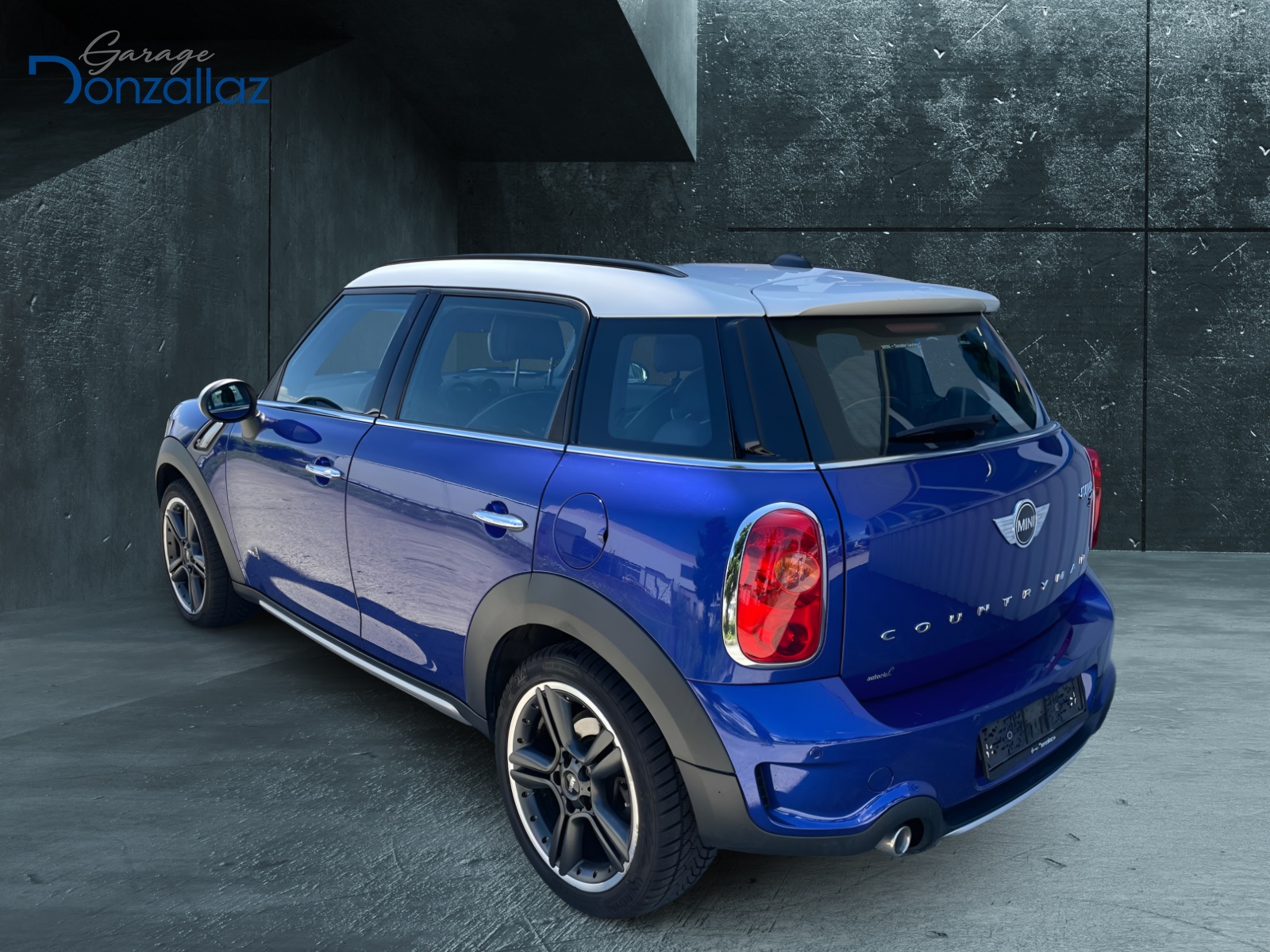 MINI Countryman Cooper SD ALL4 Steptronic (24)-image-5