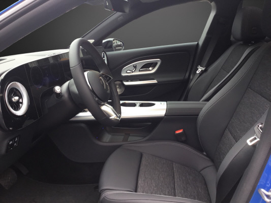 MERCEDES-BENZ CLA 250+ 85 kWh EQ-image-6
