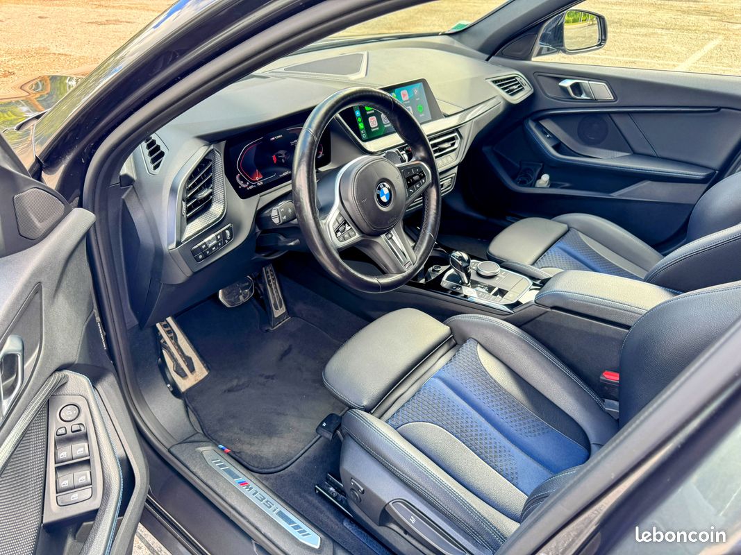 BMW M135i xDrive Steptronic-image-4