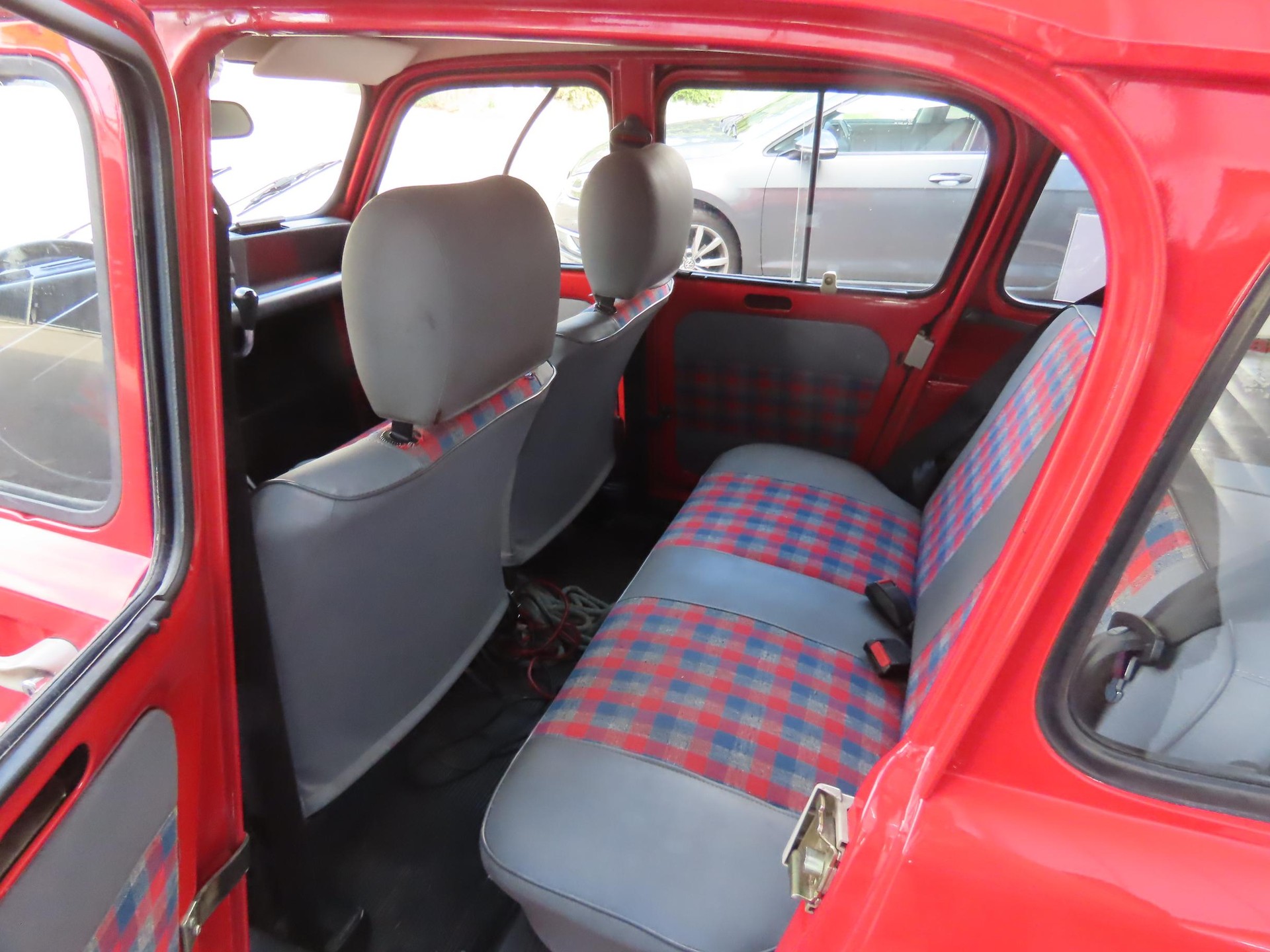 RENAULT R4 1100 Base-image-7