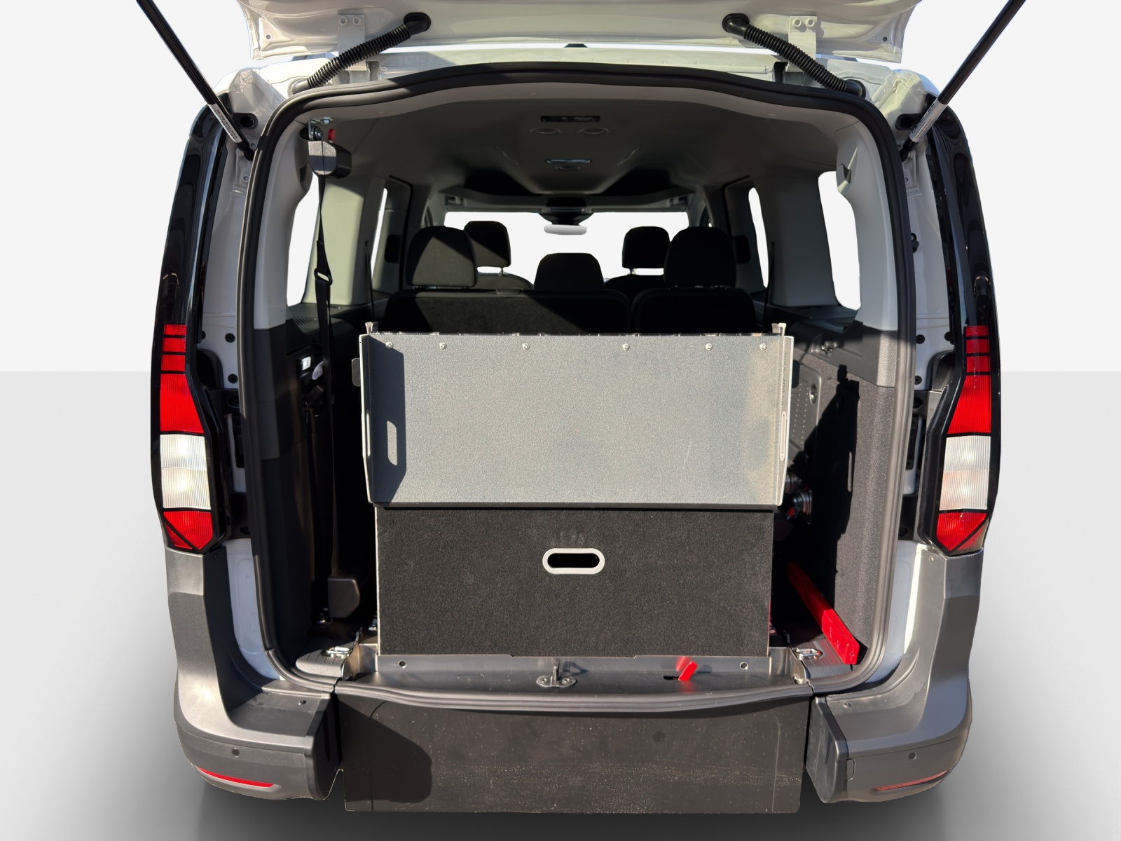 VW Caddy Maxi 1.5 TSI Plug in Hybrid Liberty DSG-image-14