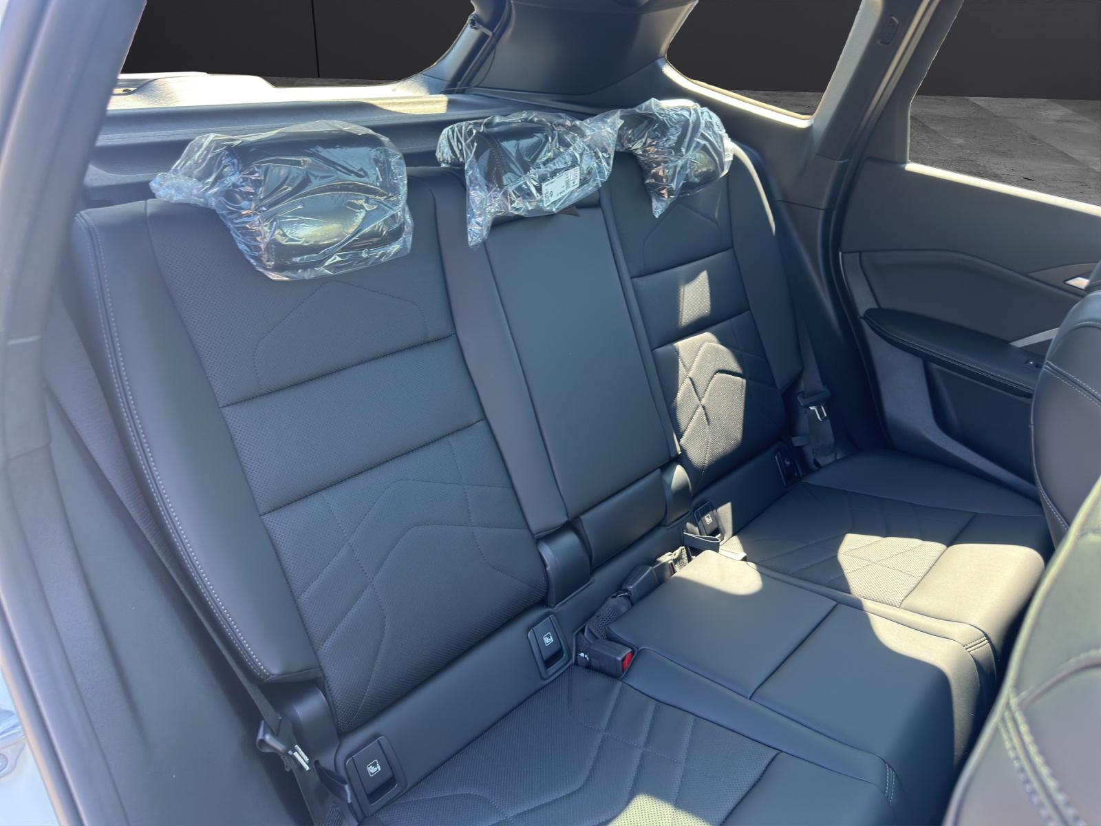 BMW X1 30e xDrive-image-12
