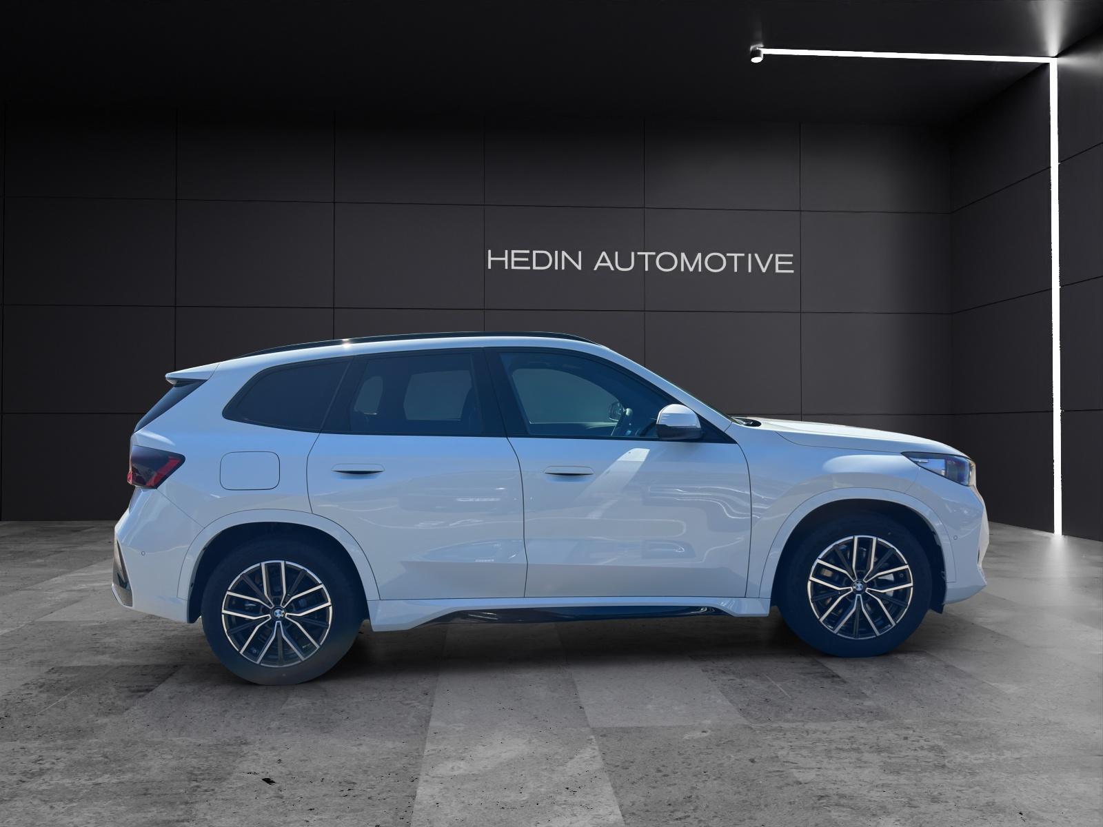 BMW X1 30e xDrive-image-4