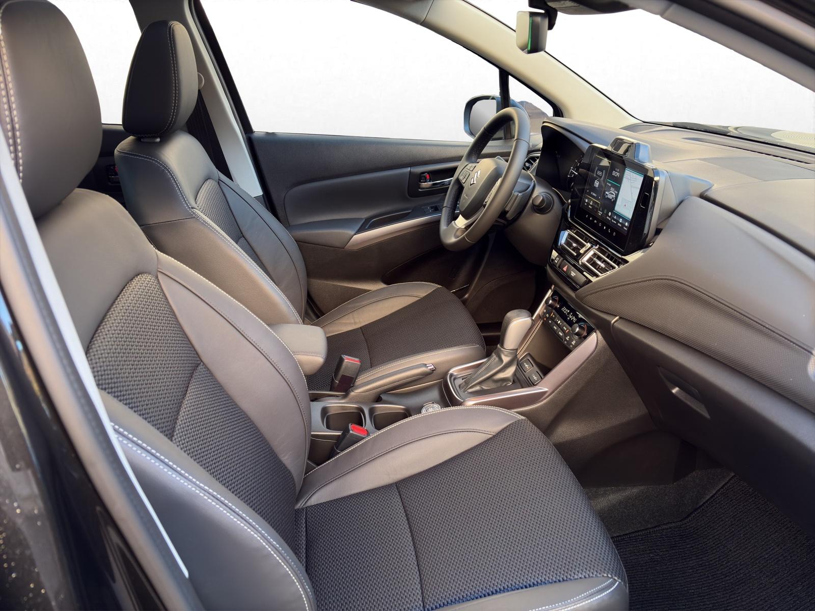 SUZUKI S-Cross 1.4 T Compact Top Hybrid 4x4-image-15