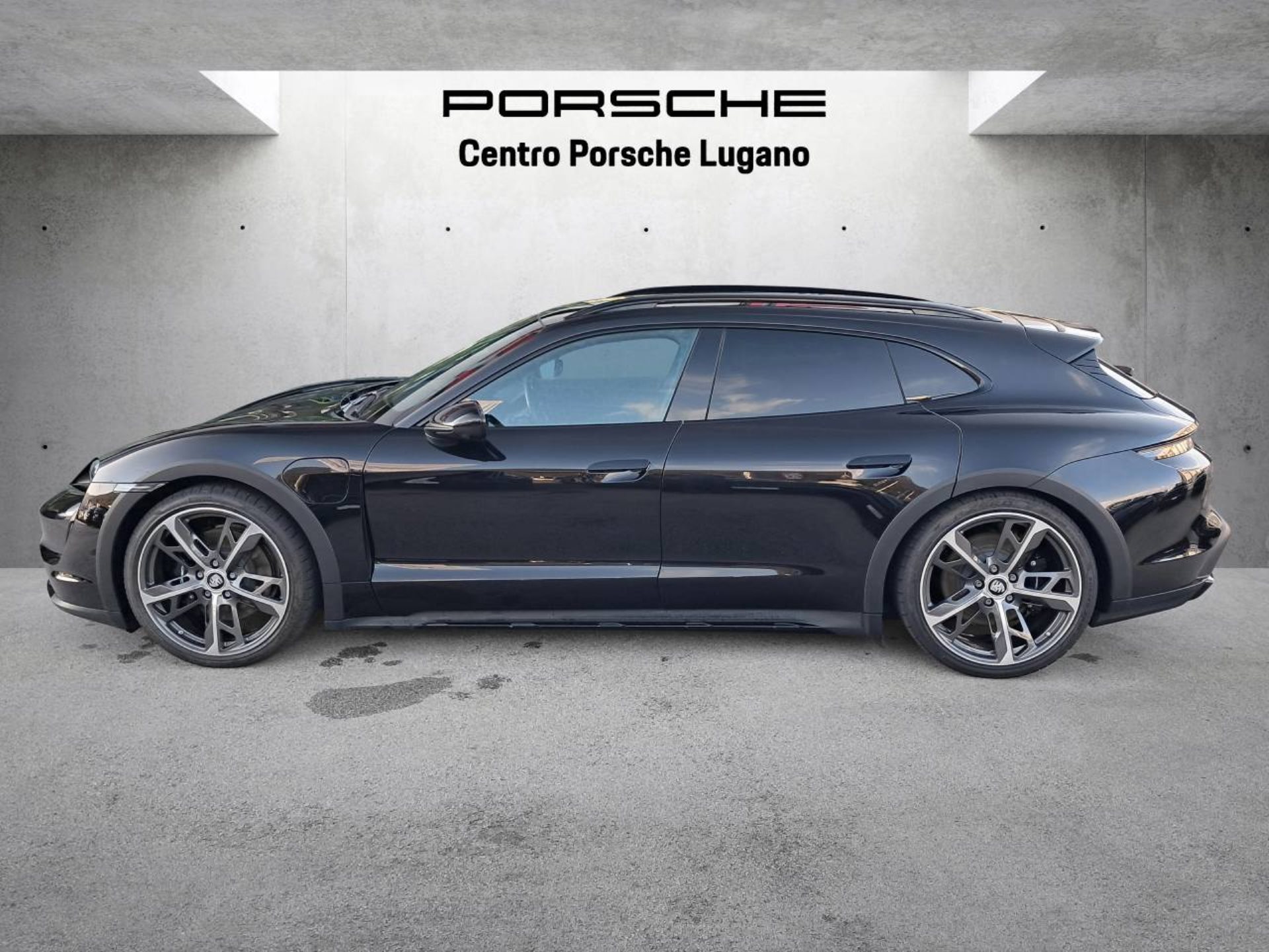 PORSCHE Taycan 4S Cross Turismo (MY23)-image-1