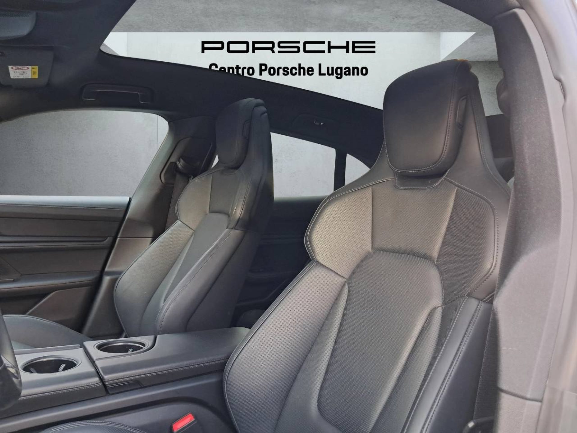PORSCHE Taycan 4S Cross Turismo (MY23)-image-4