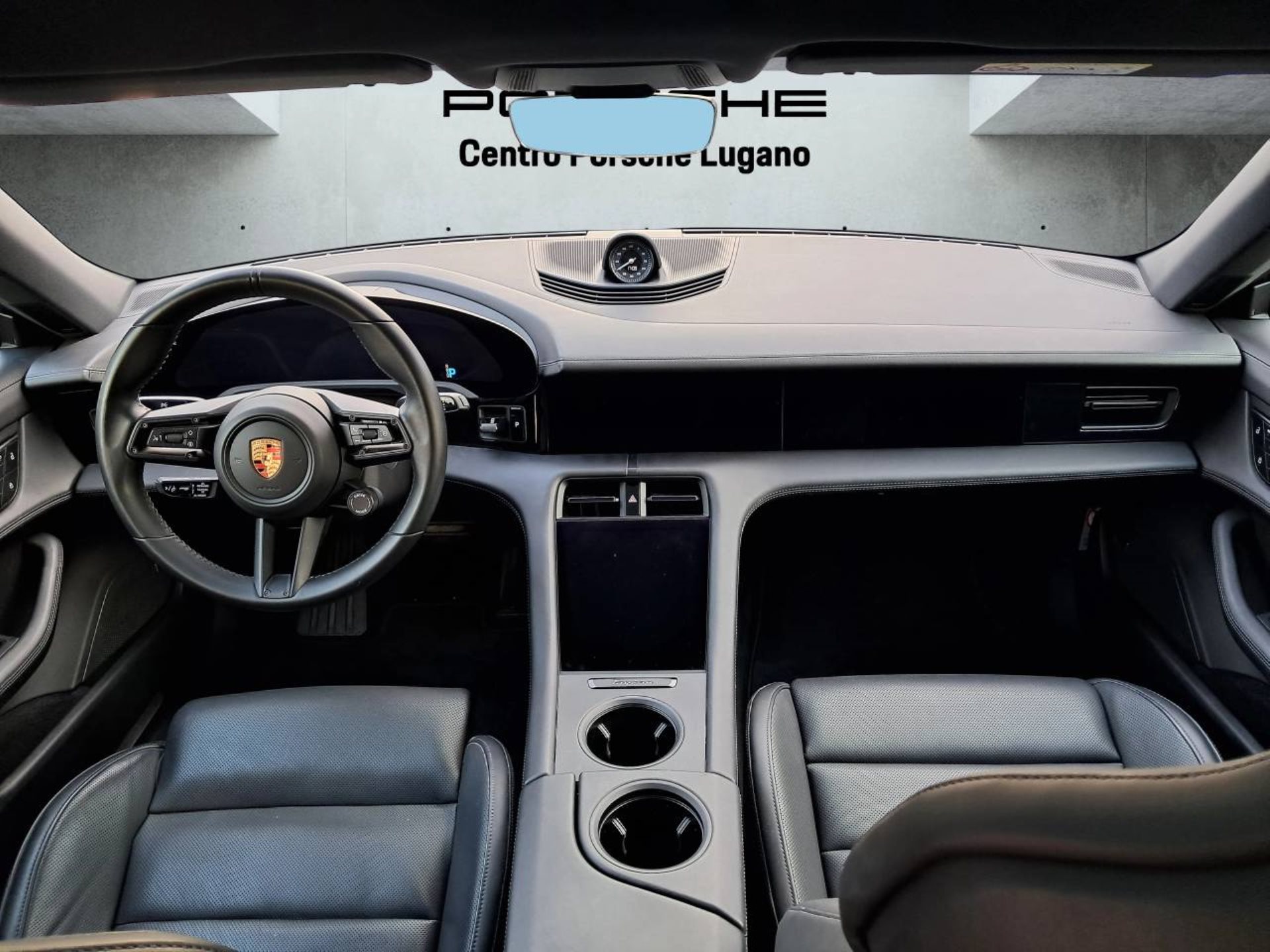 PORSCHE Taycan 4S Cross Turismo (MY23)-image-19