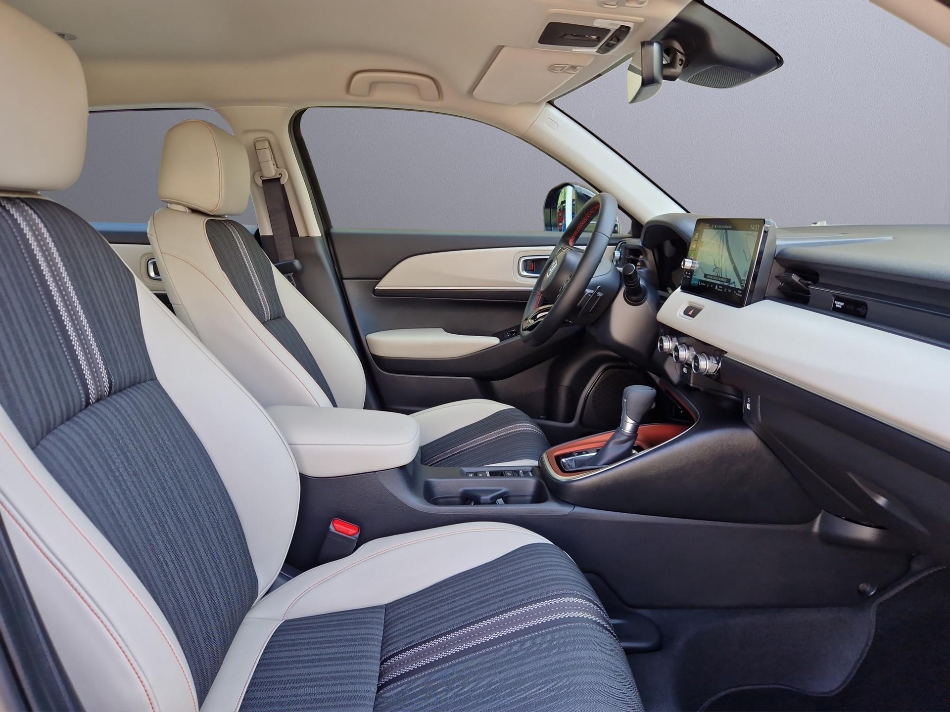 HONDA HR-V 1.5 i-MMD Advance Style-image-13