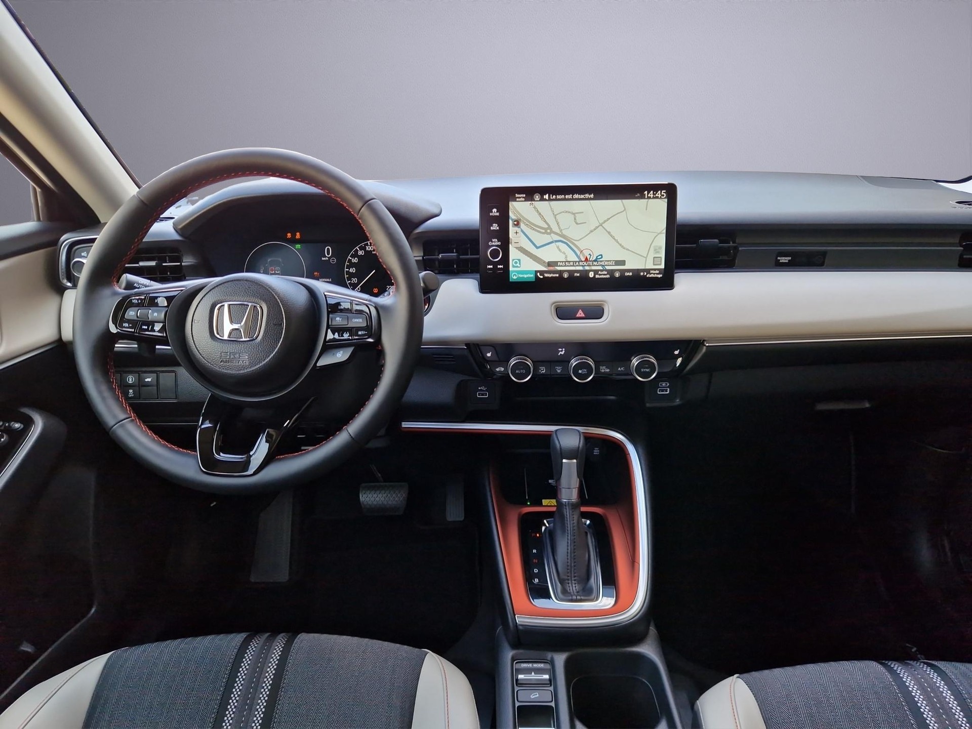 HONDA HR-V 1.5 i-MMD Advance Style-image-10