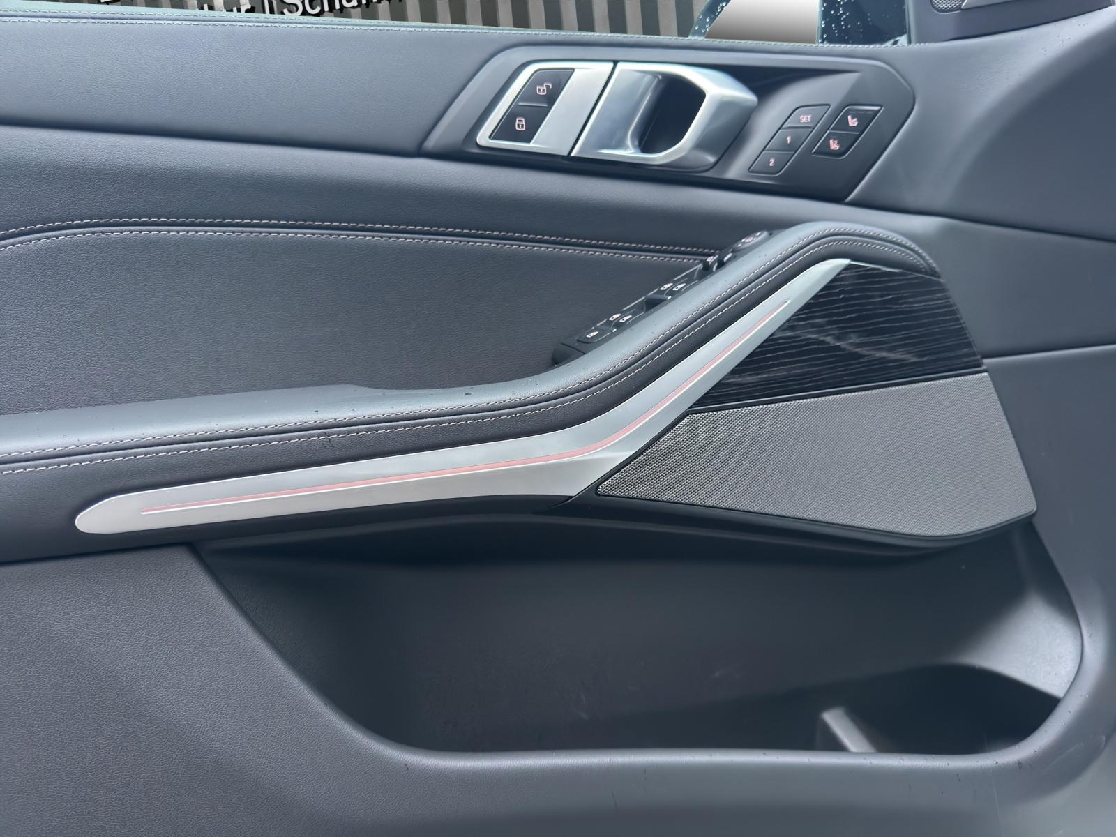 BMW X5 M60i xDrive M Sportpaket Pro-image-19