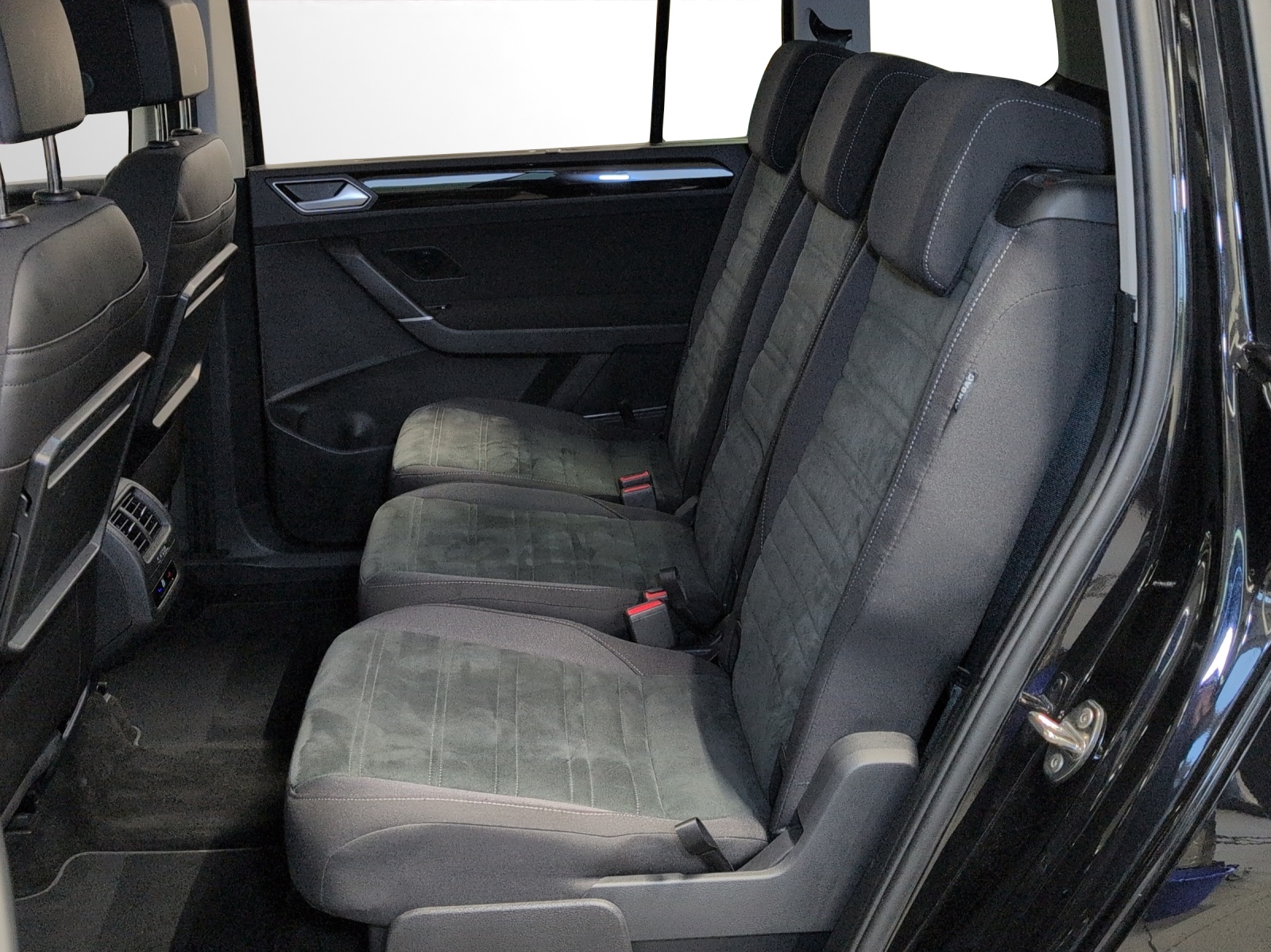 VW Touran 2.0 TDI BlueMotion Technology Highline DSG-image-7