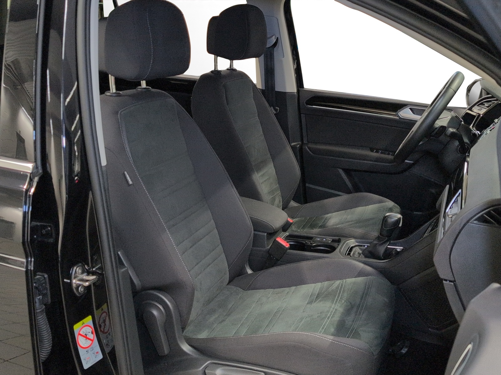 VW Touran 2.0 TDI BlueMotion Technology Highline DSG-image-6