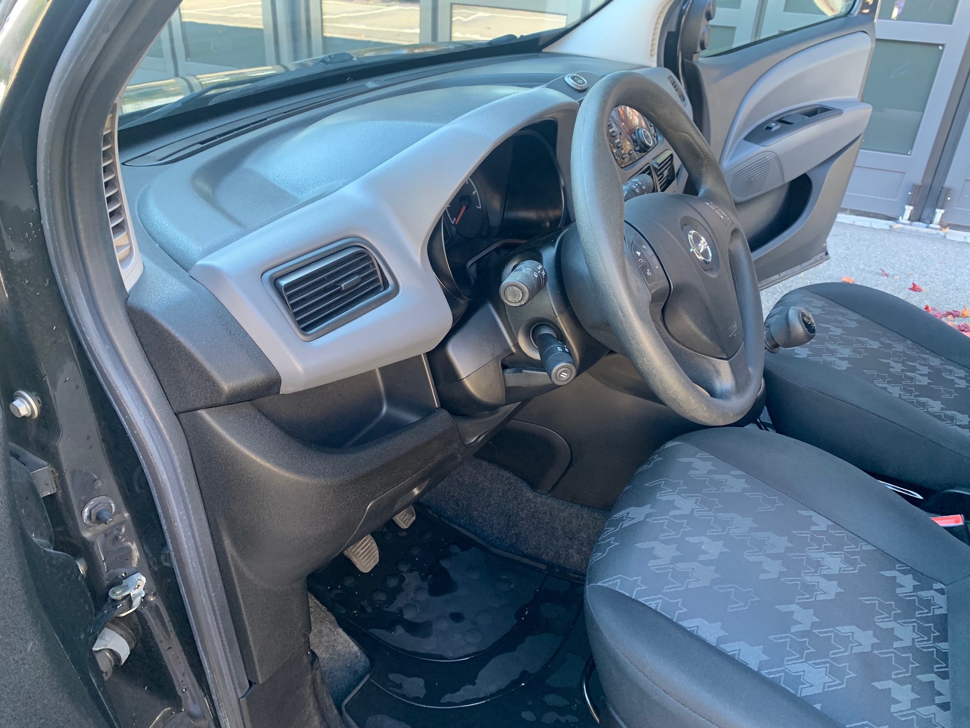 OPEL Combo 1.4 Turbo Enjoy L1H1-image-3