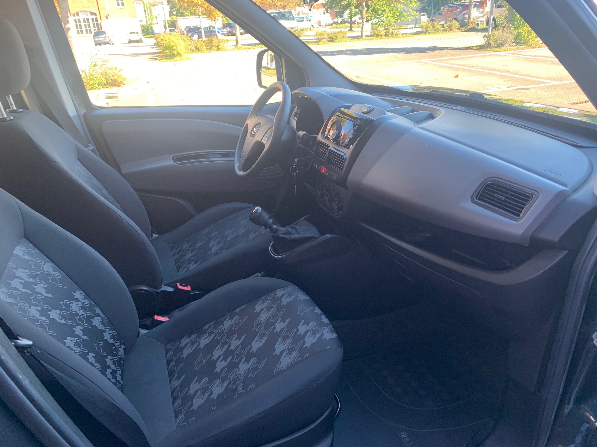 OPEL Combo 1.4 Turbo Enjoy L1H1-image-4