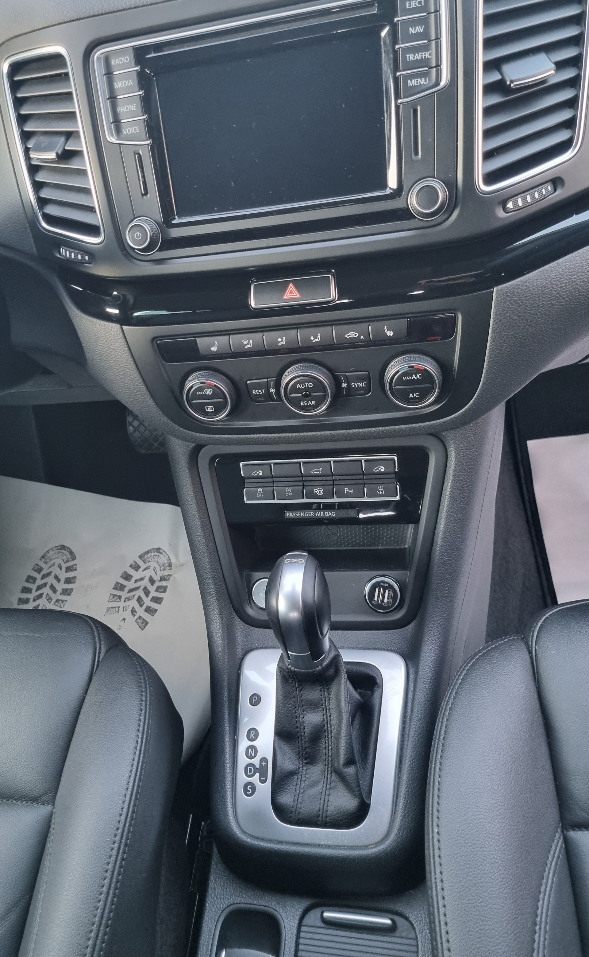 VW Sharan 2.0 TDI BMT 184 PS 7 Platzer Highline DSG-image-12