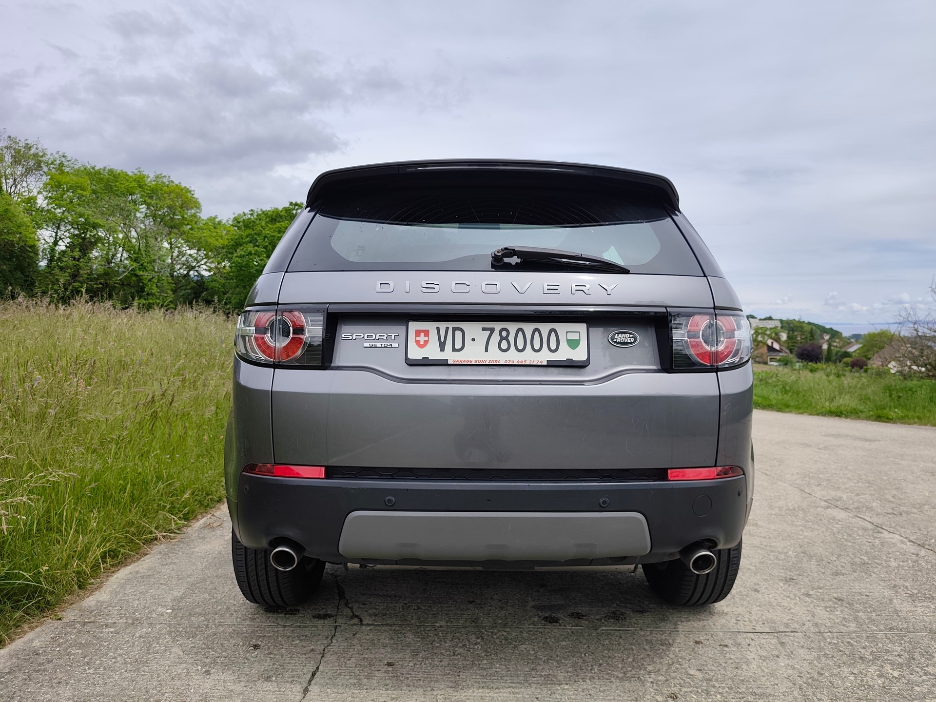 LAND ROVER Discovery Sport 2.2TD4 HSE AT9-image-5