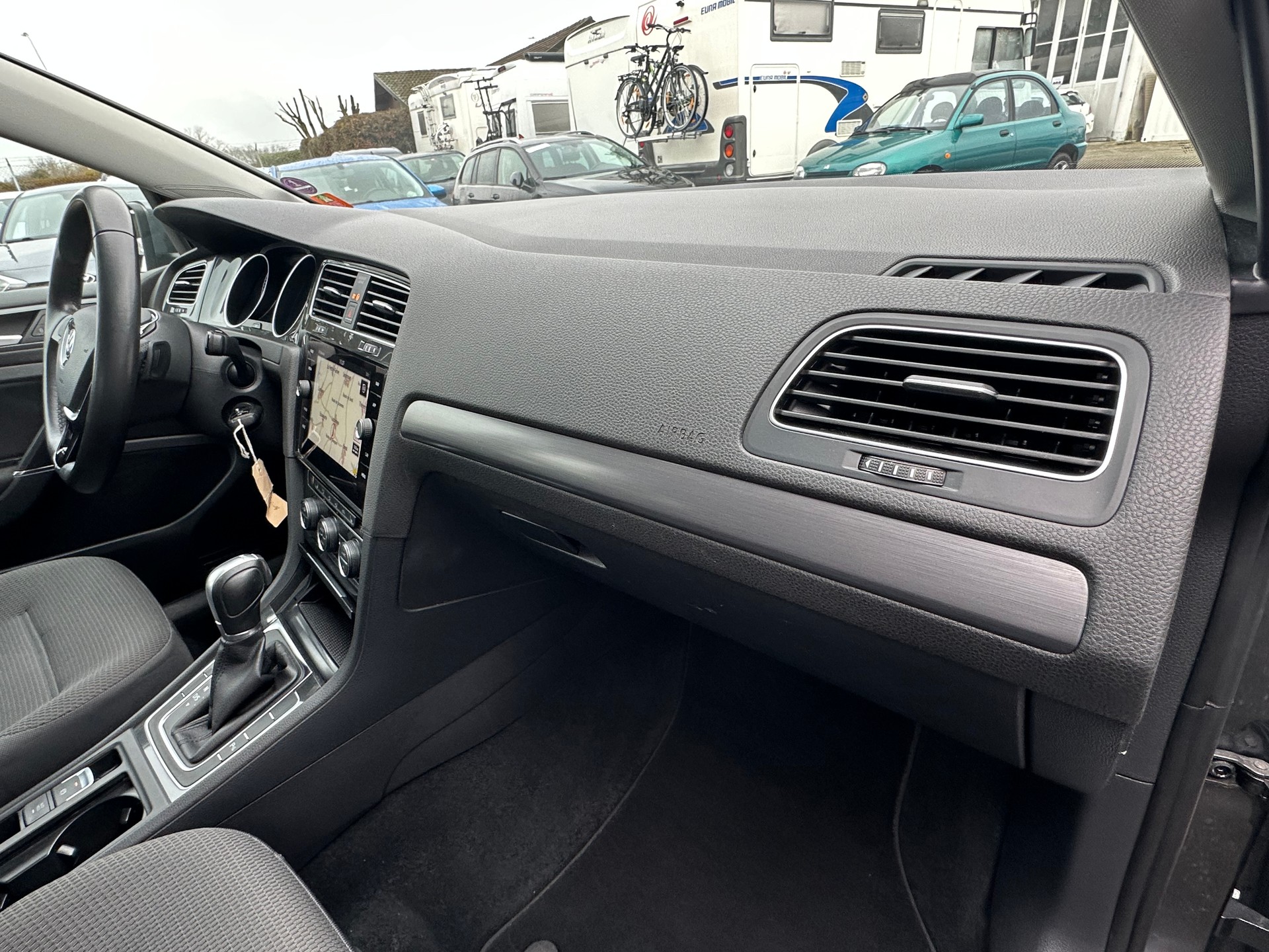 VW Golf 1.4 TSI Comfortline DSG-image-23