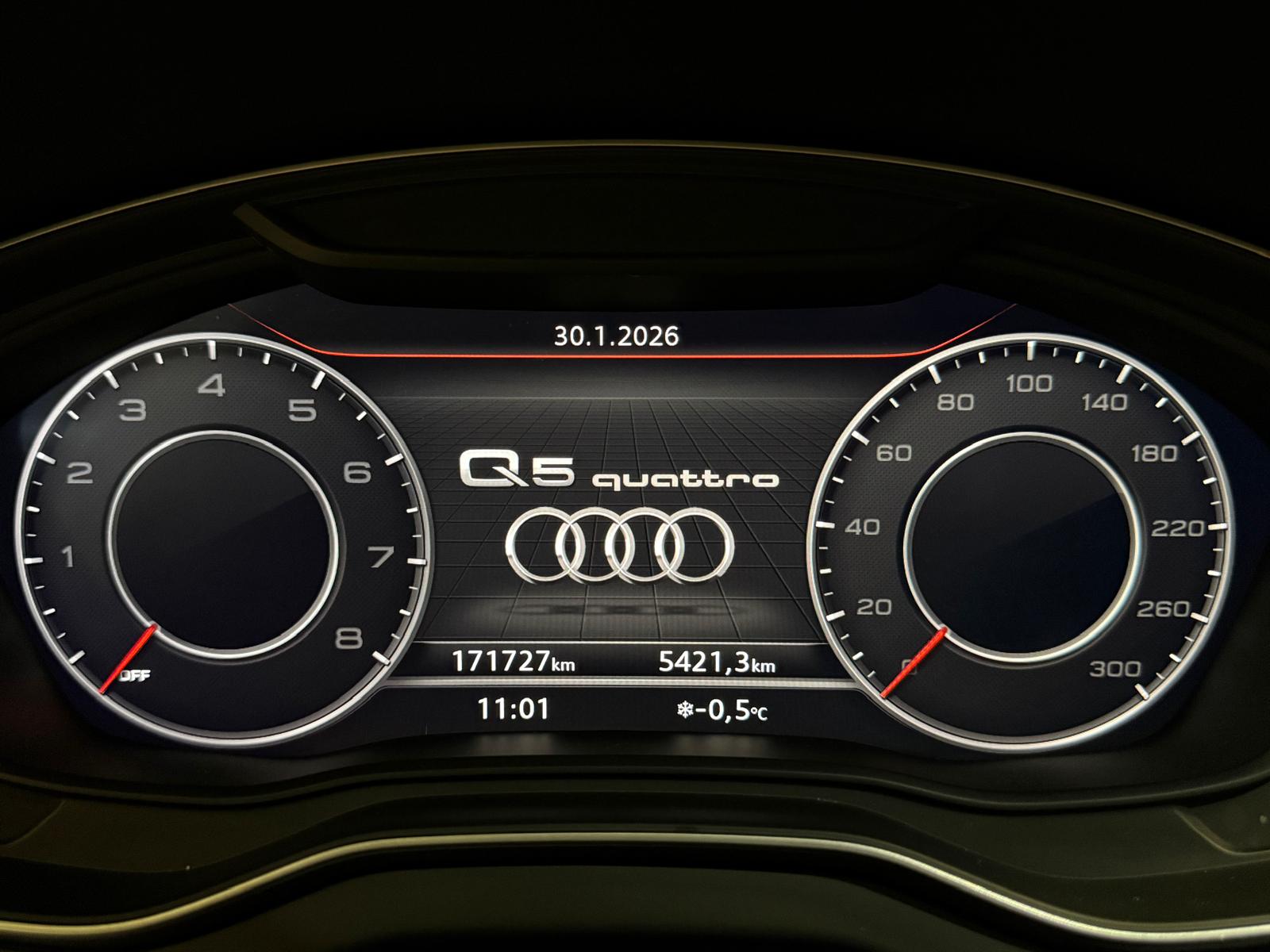 AUDI Q5 45 TFSI sport quattro S-tronic-image-25