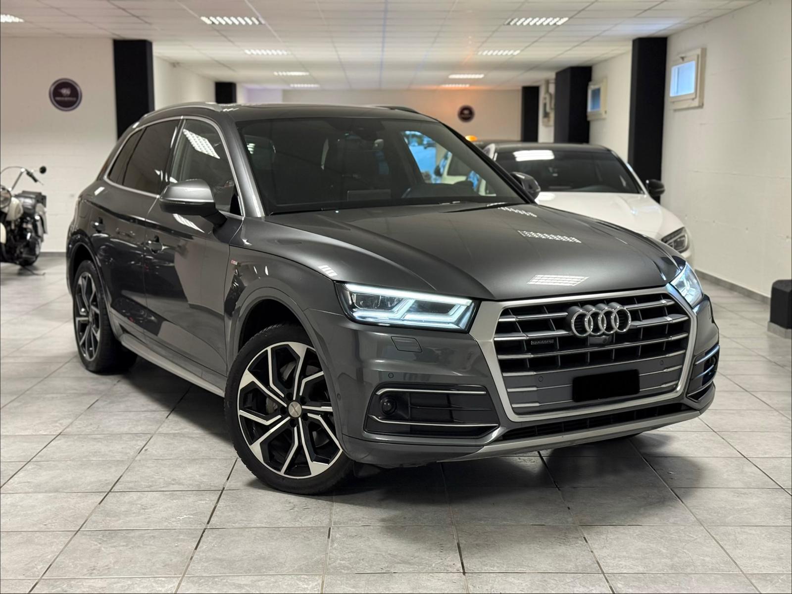 AUDI Q5 45 TFSI sport quattro S-tronic-image-5