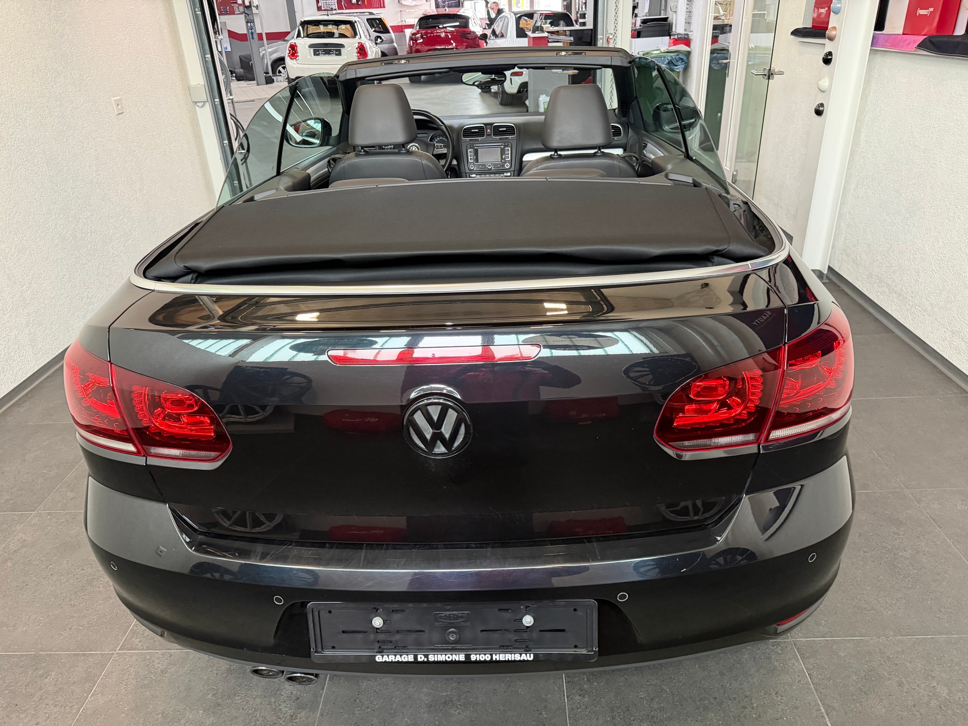 VW Golf Cabrio 1.4 TSI Cup DSG-image-9