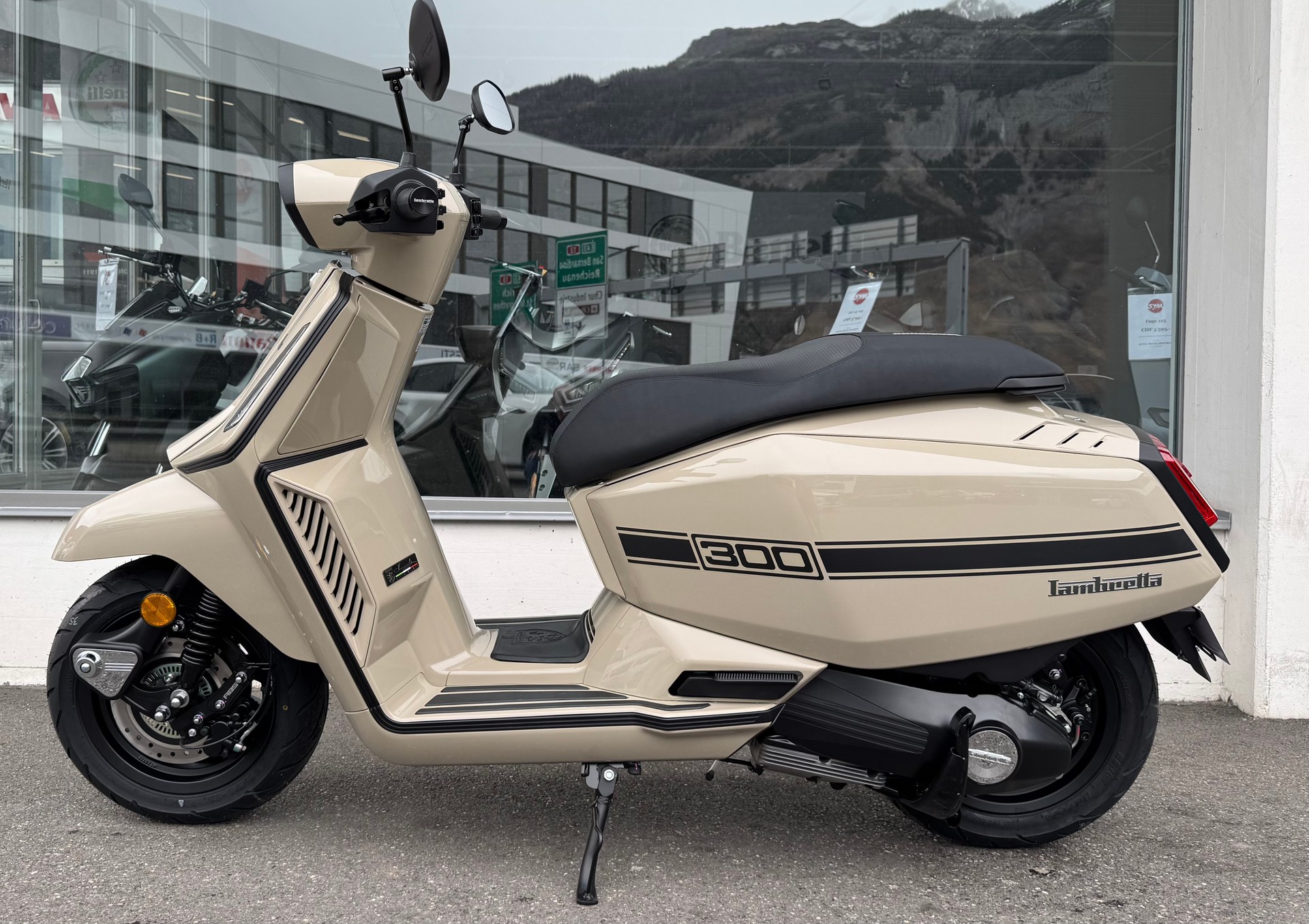 LAMBRETTA X 300 SR-image-6